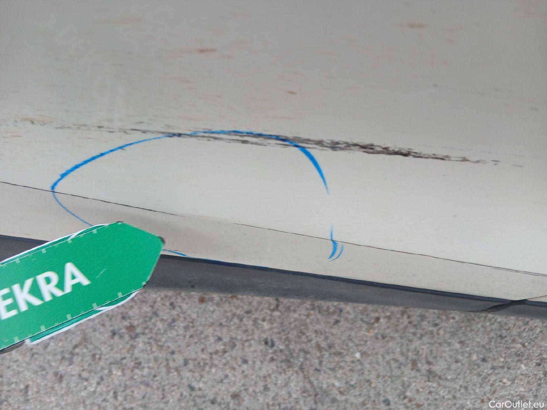  Nissan  Qashqai NISSAN  / 2017 / 5P / todoterreno dCi 85 kW (115 CV) E6D ACENTA #38