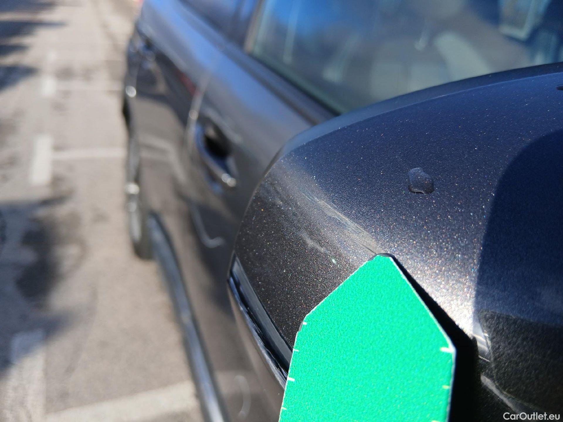  Peugeot  3008 PEUGEOT  Hybrid / 2020 / 5P / todoterreno 225 e-EAT8 Allure #42