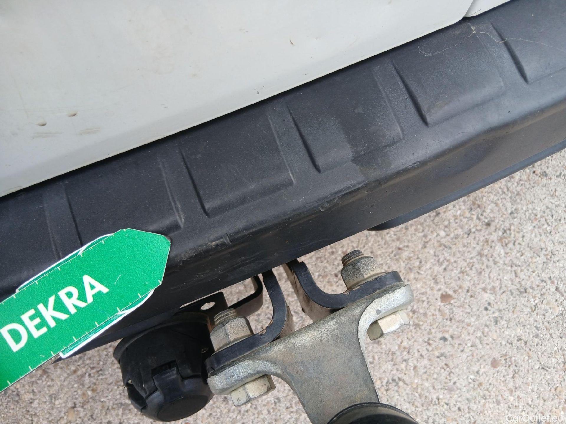  Dacia  Dokker DACIA  / 2013 / 4P / furgón derivado de turismo Van Essential 1.6 80kW (110CV) ECO-G #36