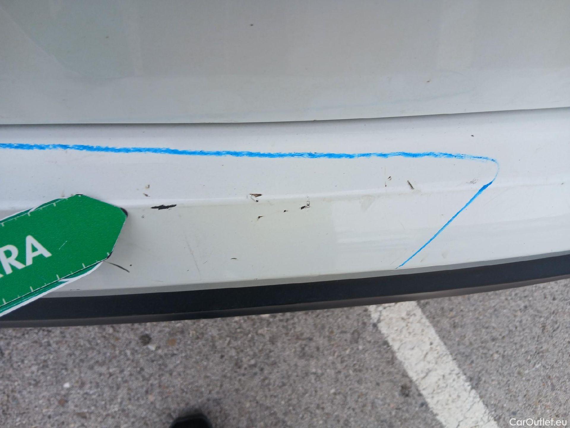  Nissan  Qashqai NISSAN  / 2017 / 5P / todoterreno dCi 85 kW (115 CV) E6D ACENTA #31