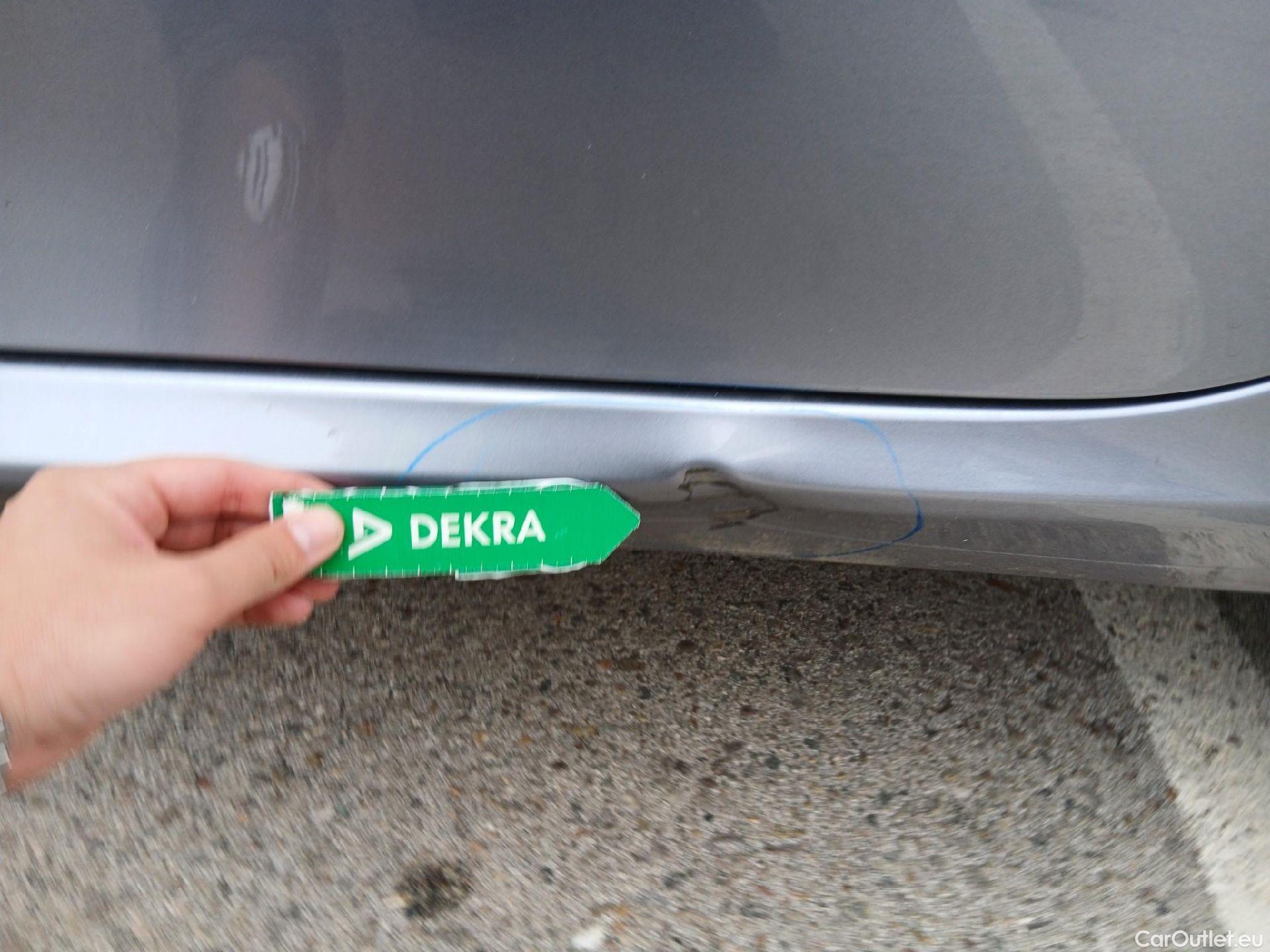  Peugeot  208  Allure 1.2 Puretech 100CV MT6 6E #21