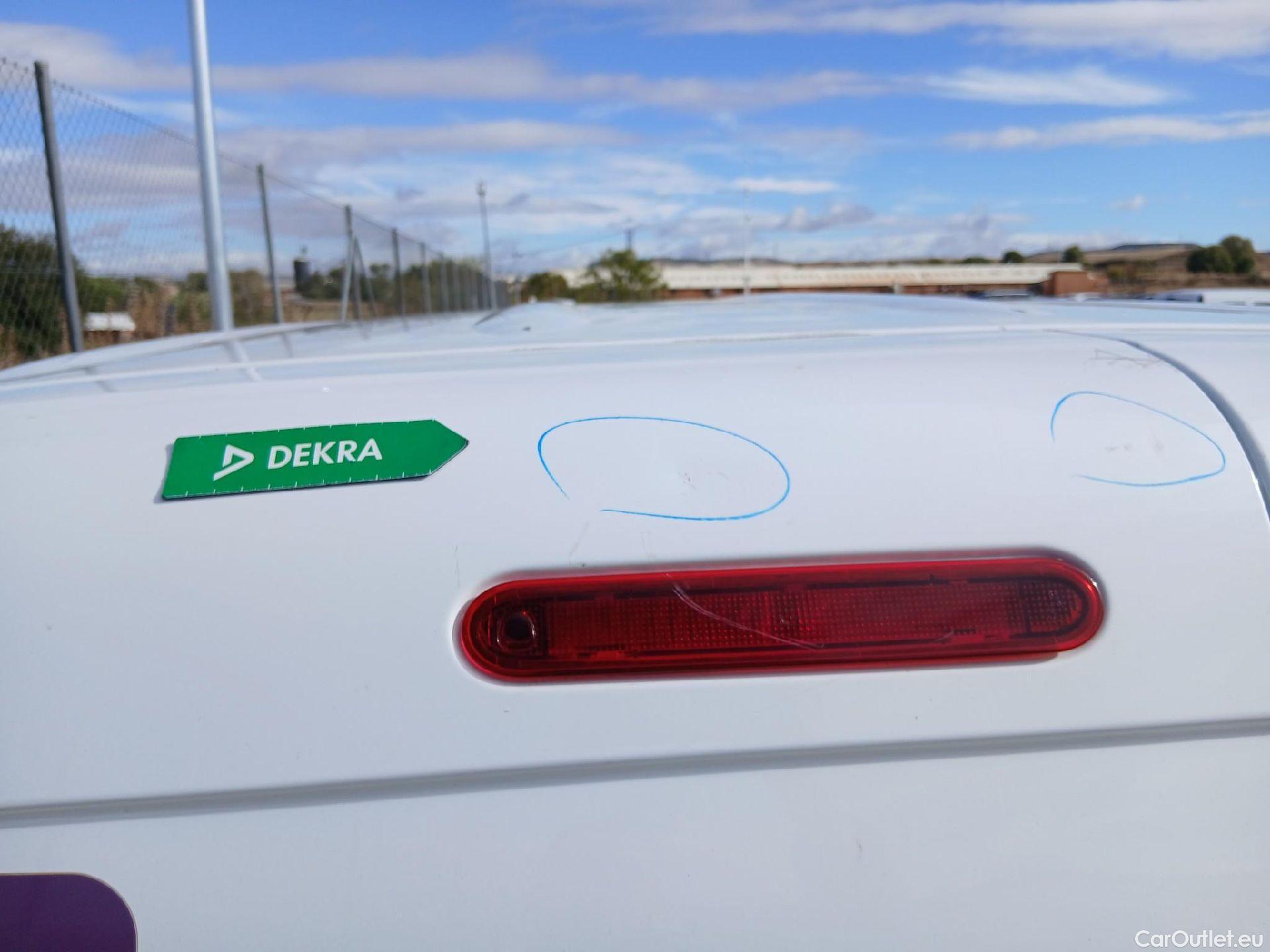  Renault  Kangoo RENAULT  Furgón/2013/3P/furgón derivado de turismo Profesional dCi 66 kW (90 CV) #25