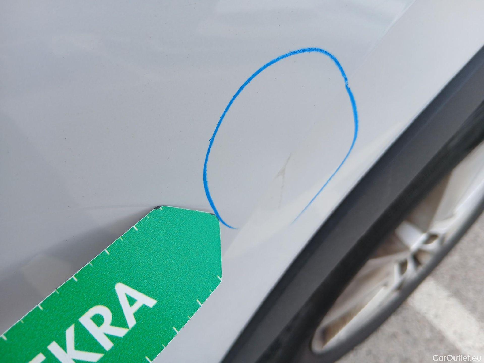  Skoda  Kodiaq SKODA  / 2021 / 5P / todoterreno 1.5 TSI 110KW (150cv) 4x2 Ambition #25