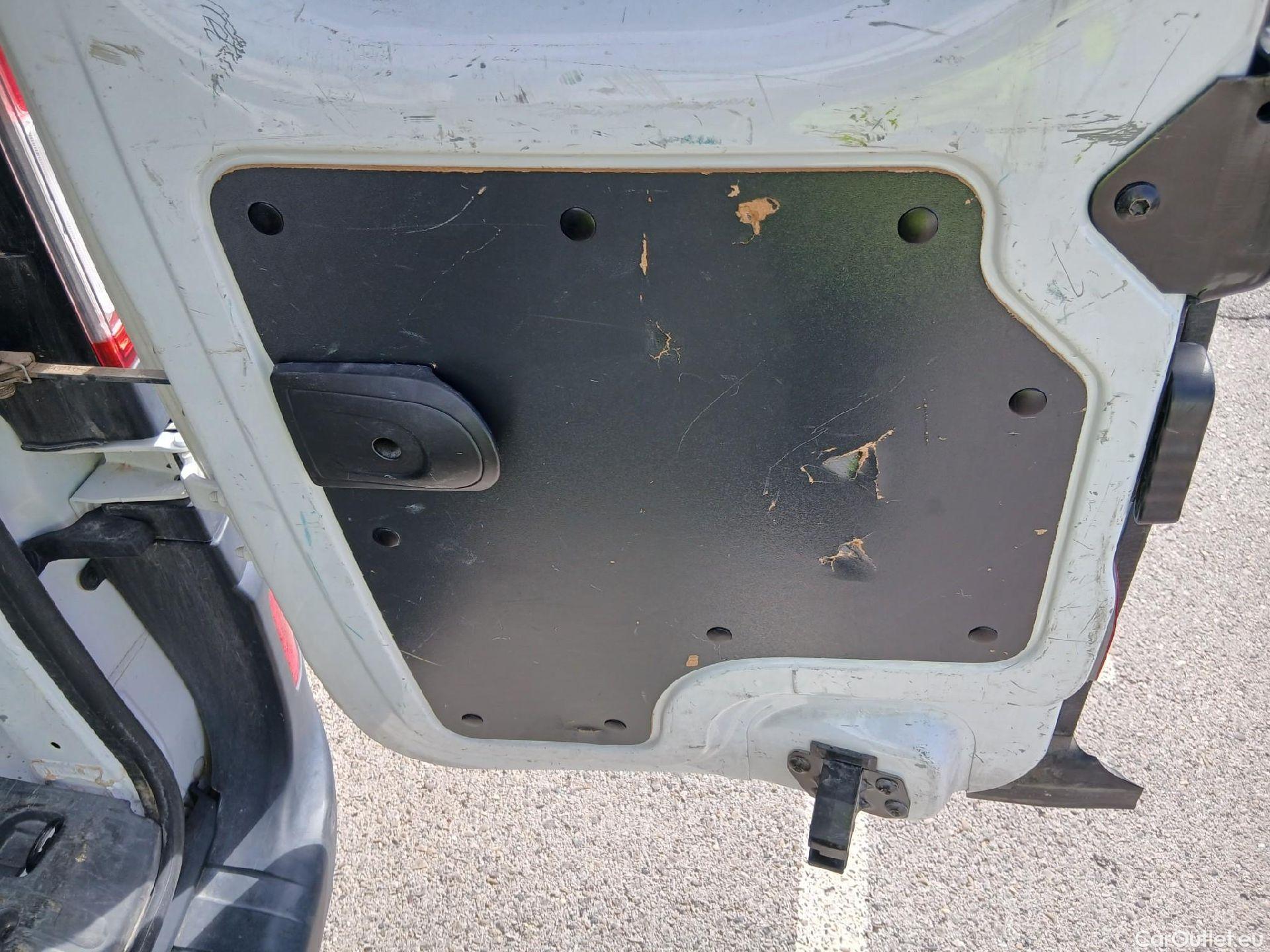  Renault  Kangoo RENAULT  Furgón/2013/3P/furgón derivado de turismo Profesional dCi 66 kW (90 CV) #33