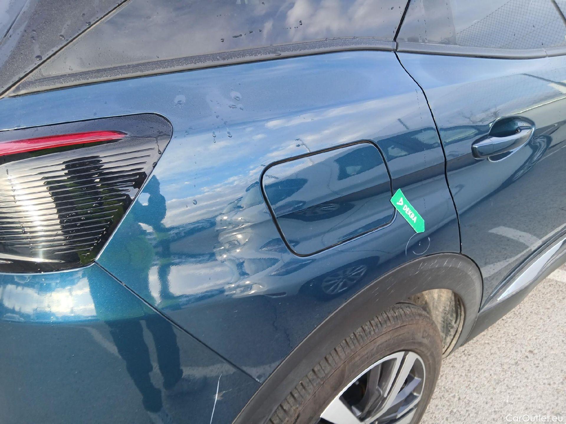  Peugeot  3008 PEUGEOT  / 2020 / 5P / todoterreno 1.5 BlueHDi 96kW (130CV) S&S Allure #33