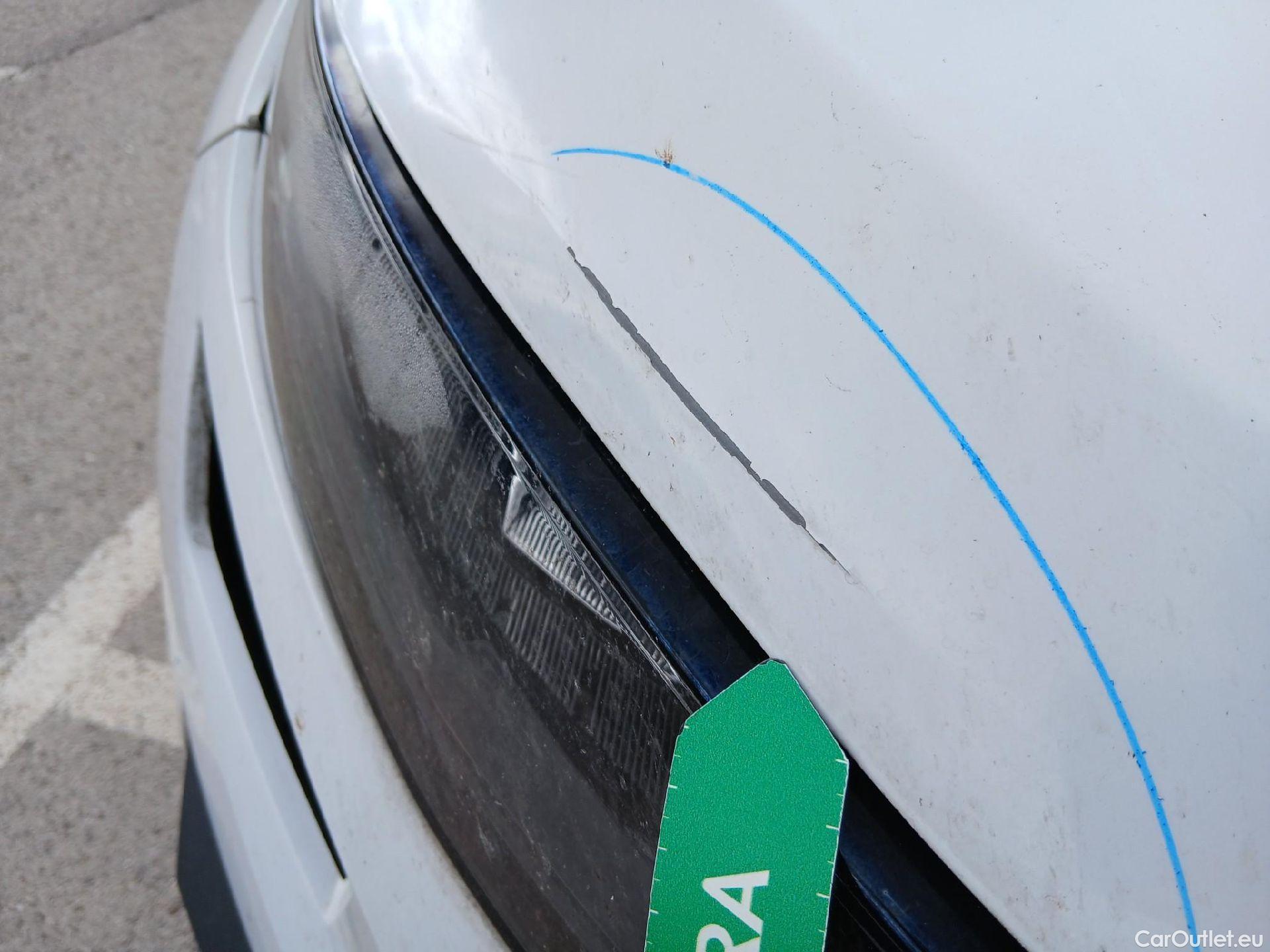  Skoda  Kodiaq SKODA  / 2021 / 5P / todoterreno 1.5 TSI 110KW (150cv) 4x2 Ambition #2