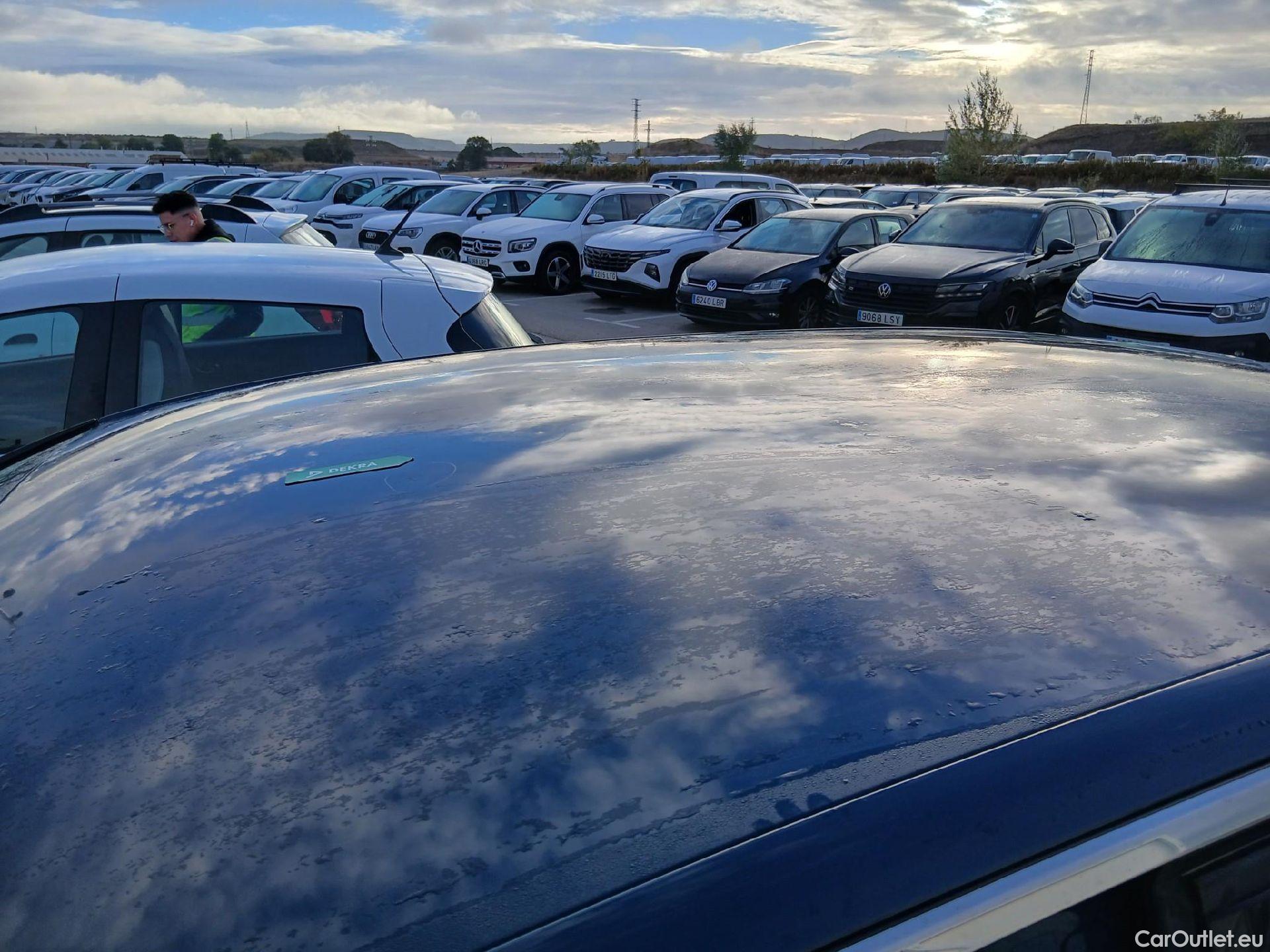  Peugeot  3008 PEUGEOT  / 2020 / 5P / todoterreno 1.5 BlueHDi 96kW (130CV) S&S Allure #19