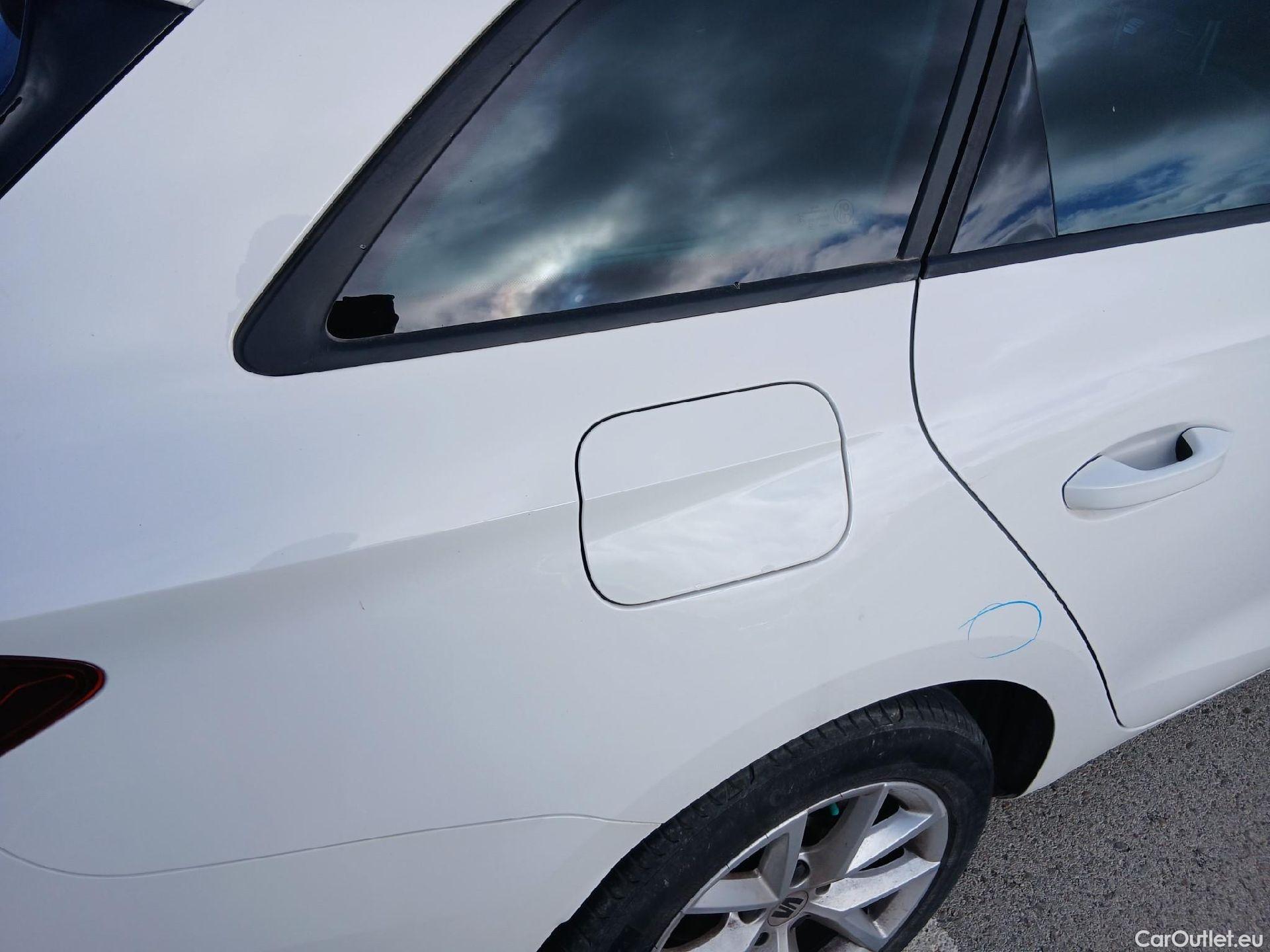  Seat  Leon SEAT Nuevo León / 2020 / 5P / familiar SP 2.0 TDI 85kW Style Go(SP) #60