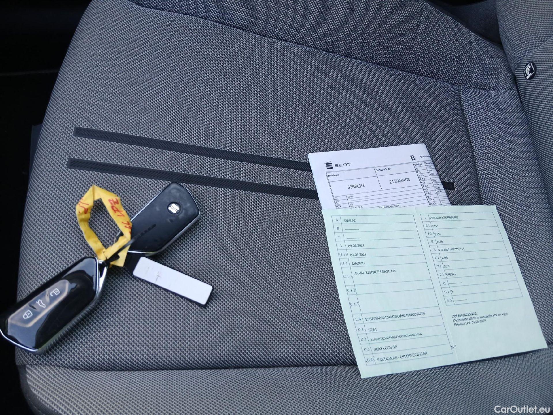  Seat  Leon SEAT Nuevo León / 2020 / 5P / familiar SP 2.0 TDI 85kW Style Go(SP) #2