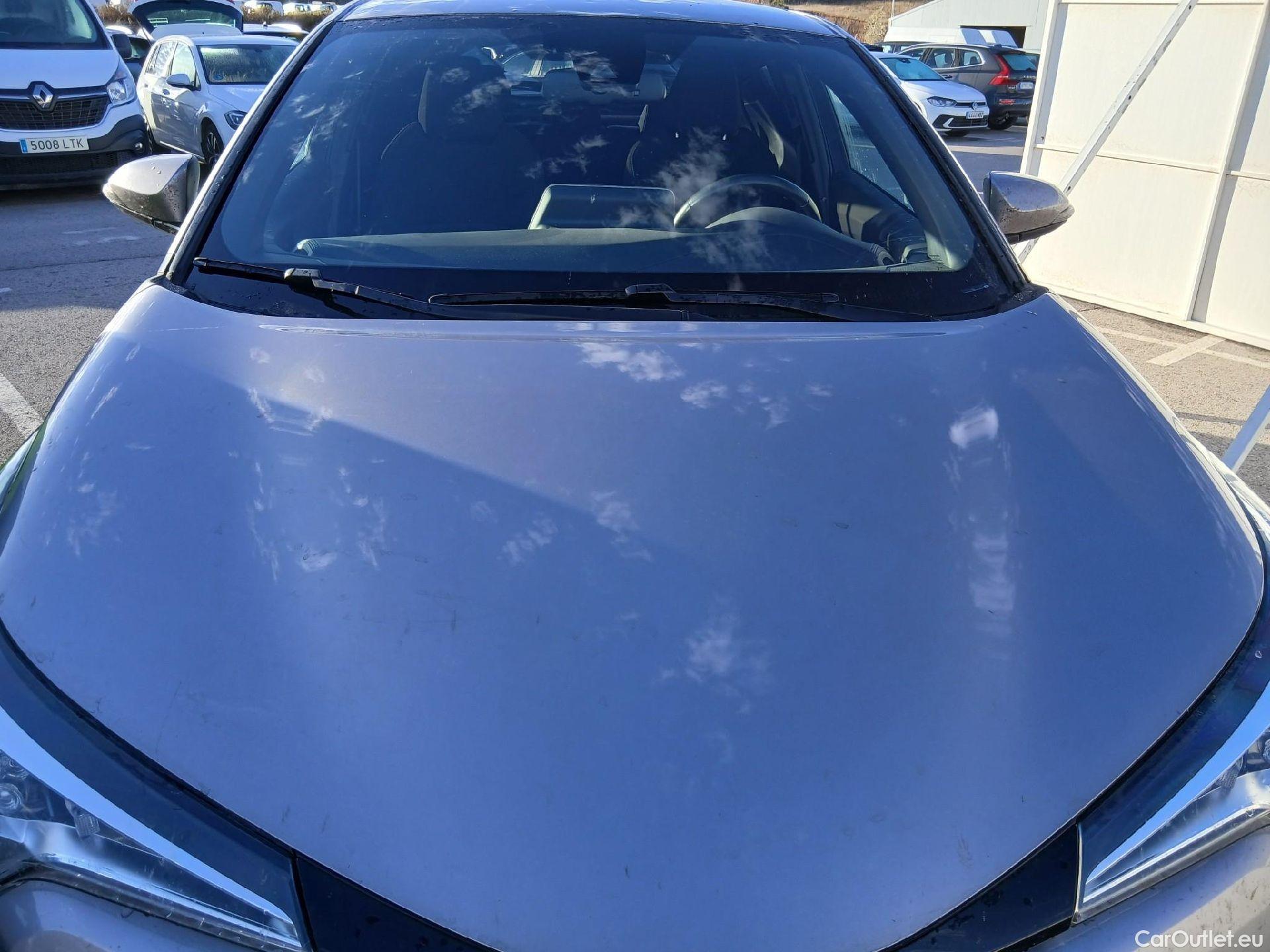  Toyota  C-HR TOYOTA  / 2016 / 5P / todoterreno 1.8 125H Advance (CX) #19