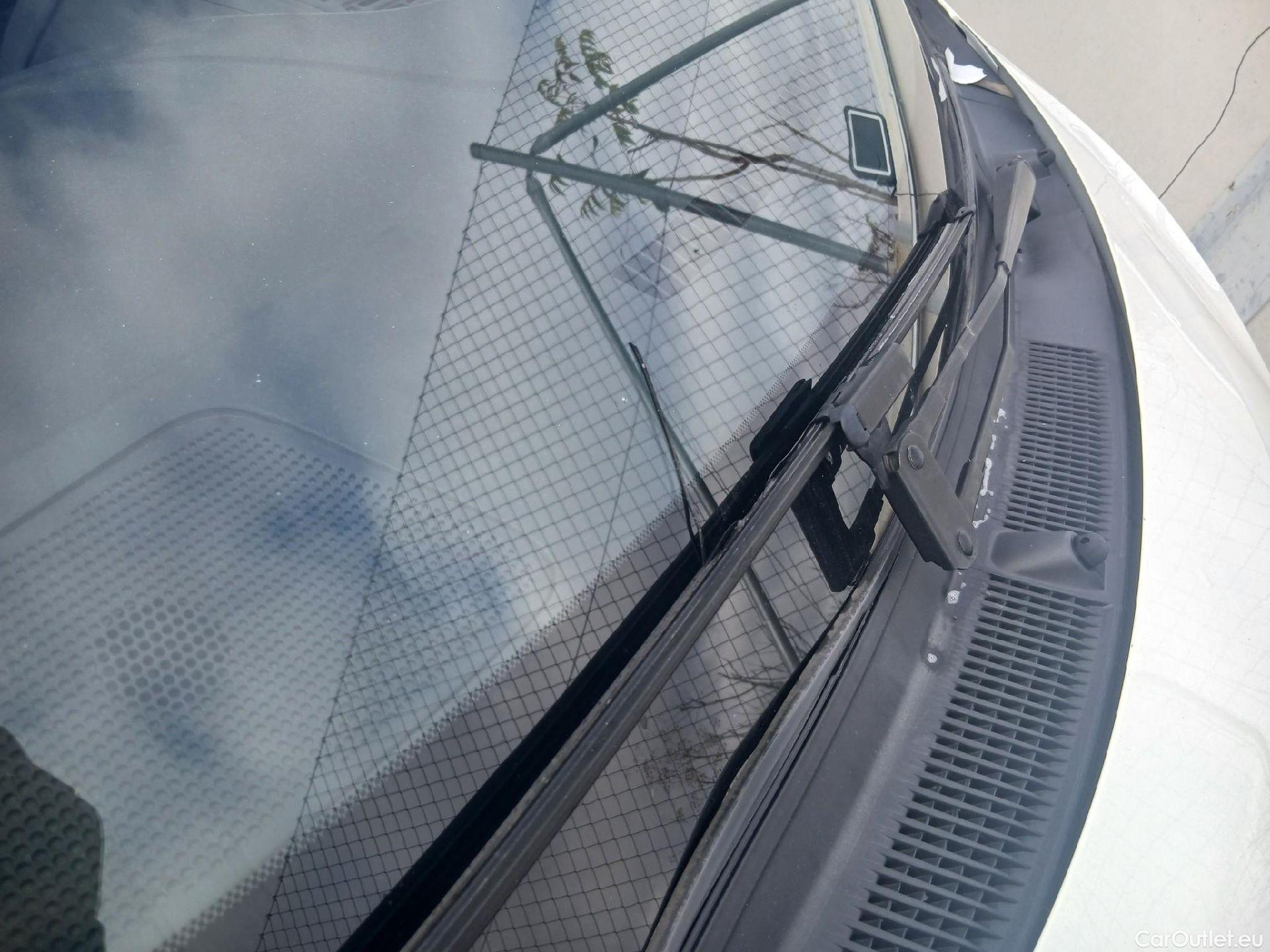  Toyota  Aygo TOYOTA  / 2018 / 5P / minicoche 1.0 70 x-play #20