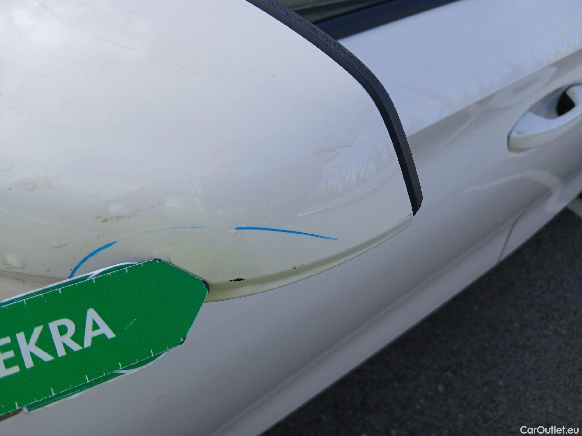  Seat  Leon SEAT Nuevo León / 2020 / 5P / familiar SP 2.0 TDI 85kW Style Go(SP) #46