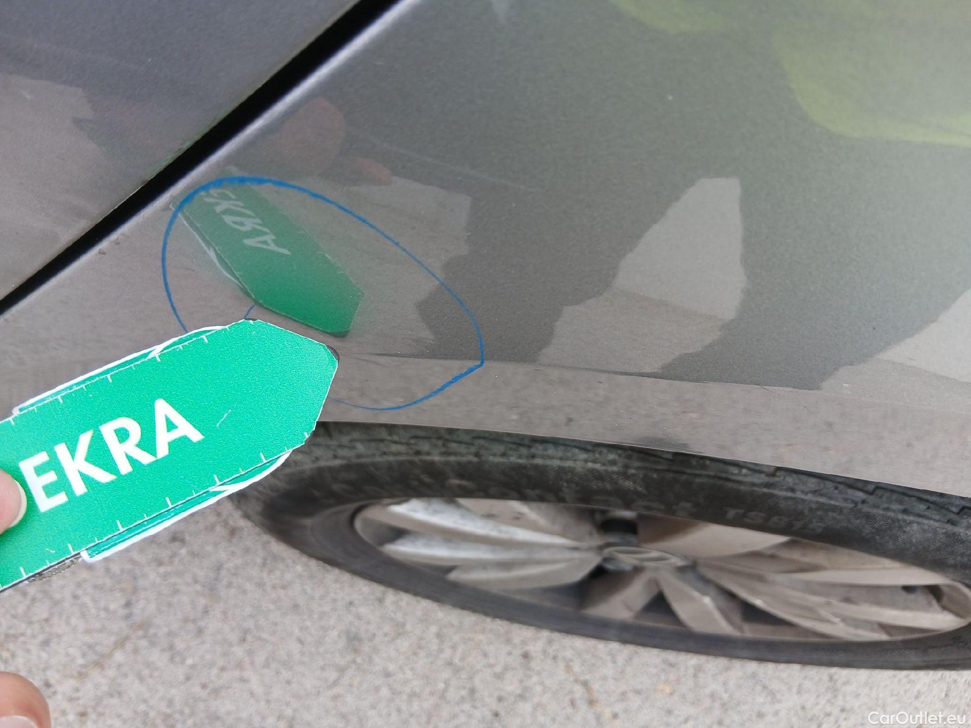  Volkswagen  Passat VOLKSWAGEN  / 2019 / 4P / sedán 2.0 TDI 90kW (122CV) DSG #18