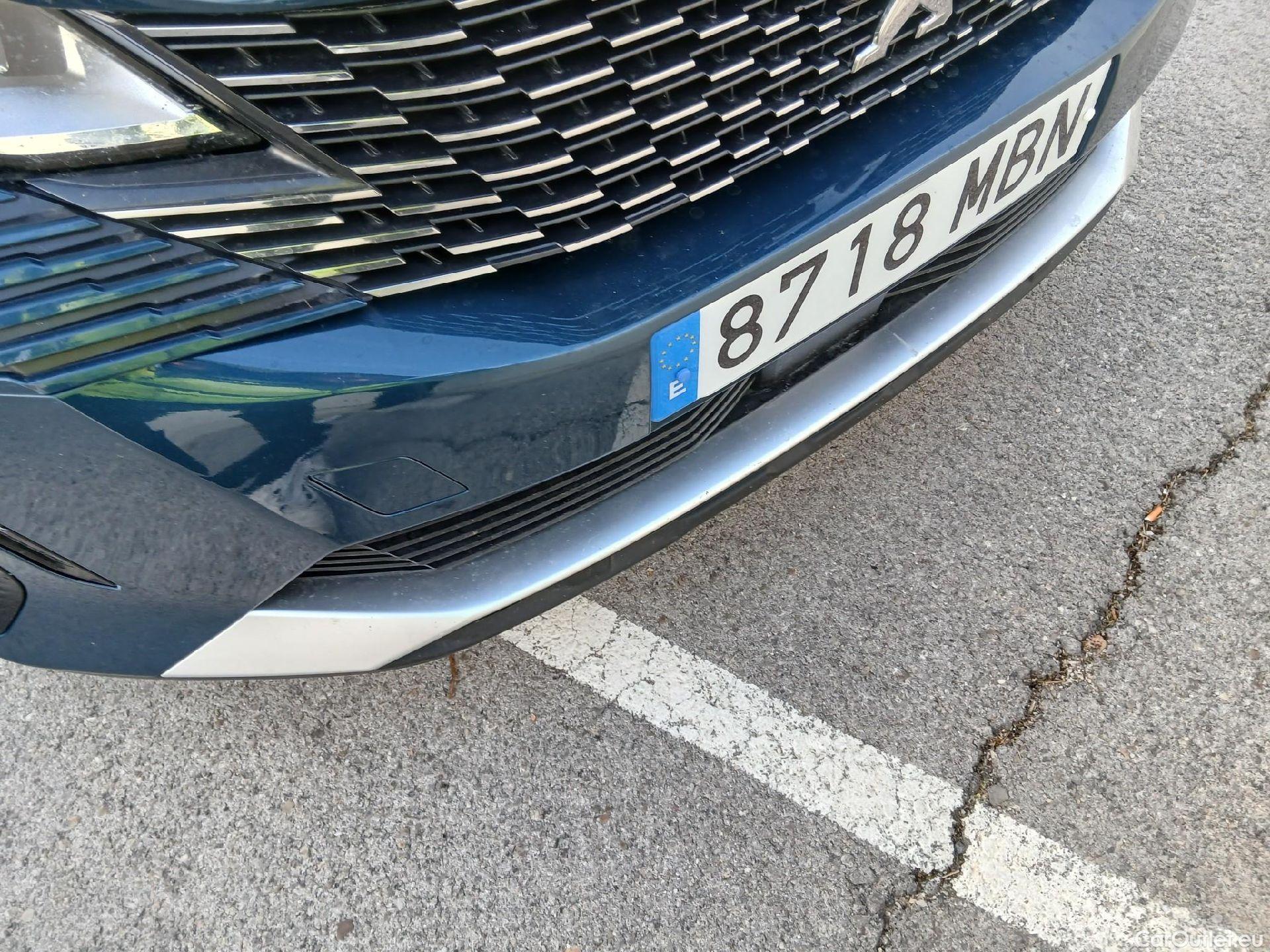  Peugeot  3008 PEUGEOT  / 2020 / 5P / todoterreno 1.5 BlueHDi 96kW (130CV) S&S Allure #8