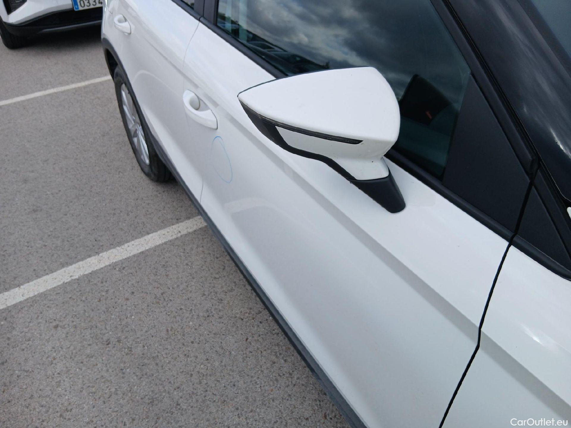  Seat  Arona SEAT  / 2017 / 5P / todoterreno 1.0 TSI 81kW (110CV) Style Plus (AC) #12