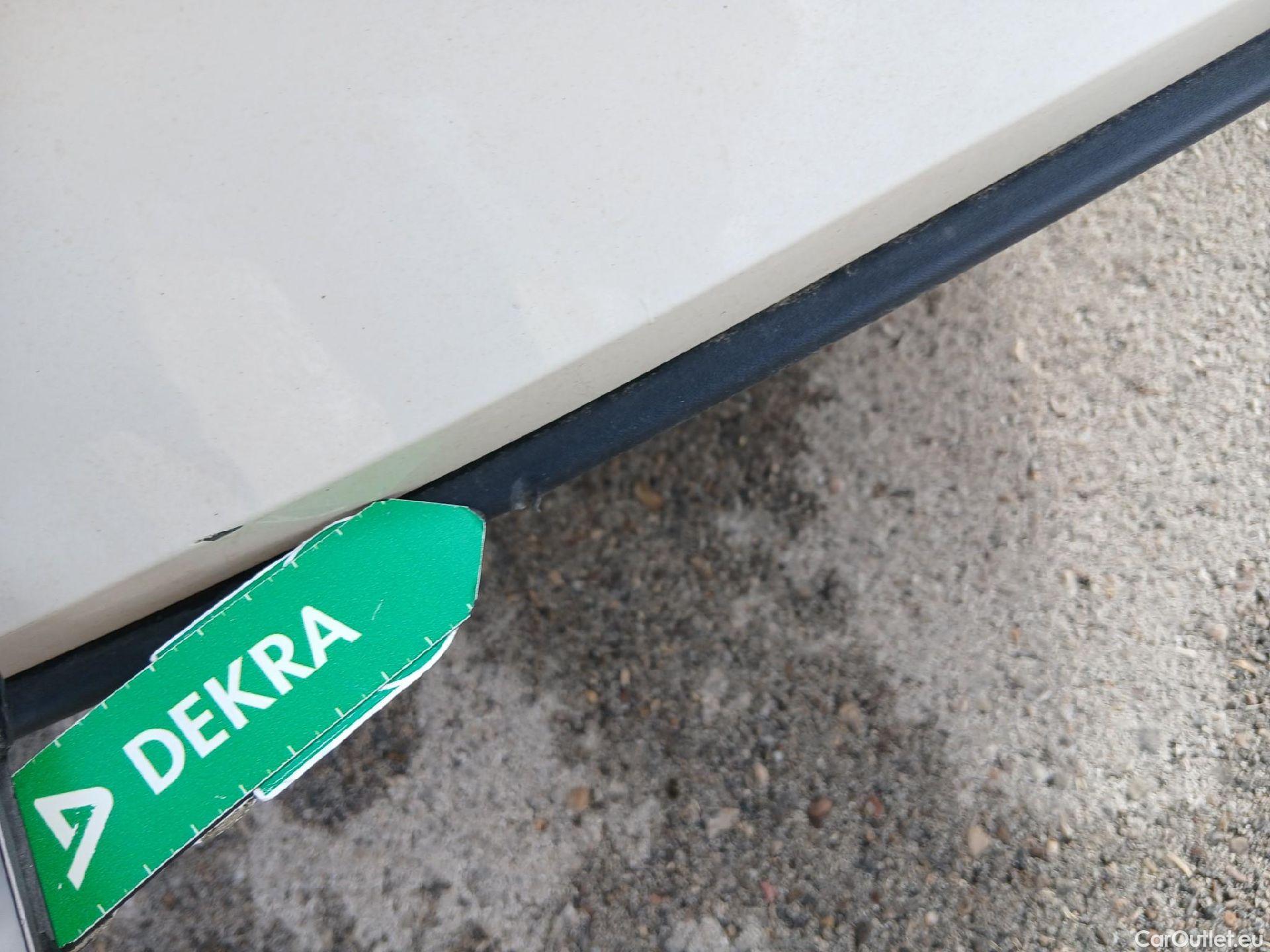  Seat  Leon SEAT Nuevo León / 2020 / 5P / familiar SP 2.0 TDI 85kW Style Go(SP) #57