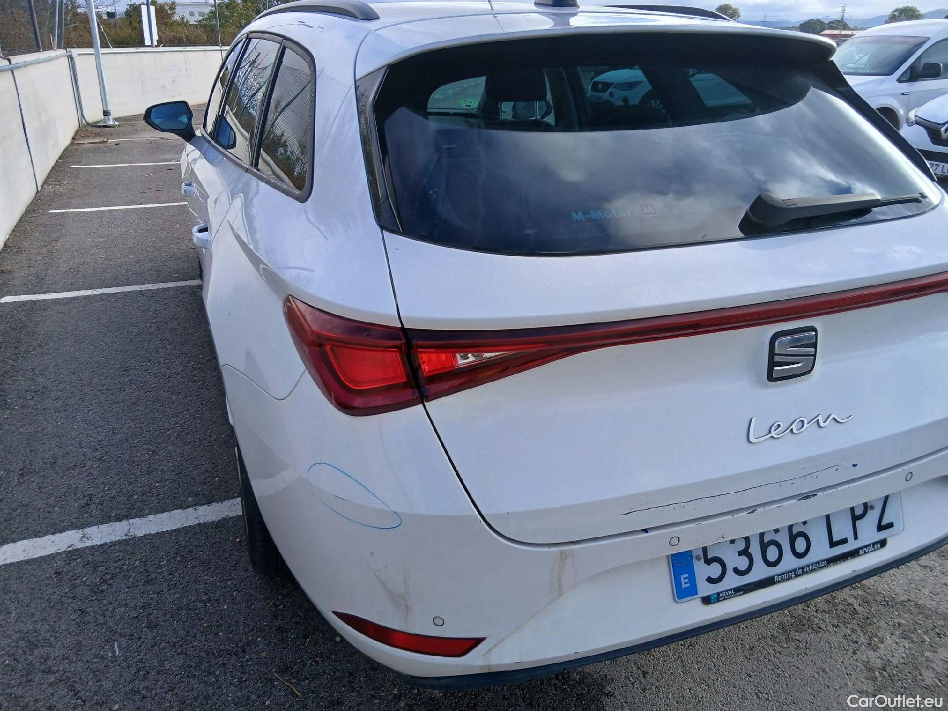  Seat  Leon SEAT Nuevo León / 2020 / 5P / familiar SP 2.0 TDI 85kW Style Go(SP) #52