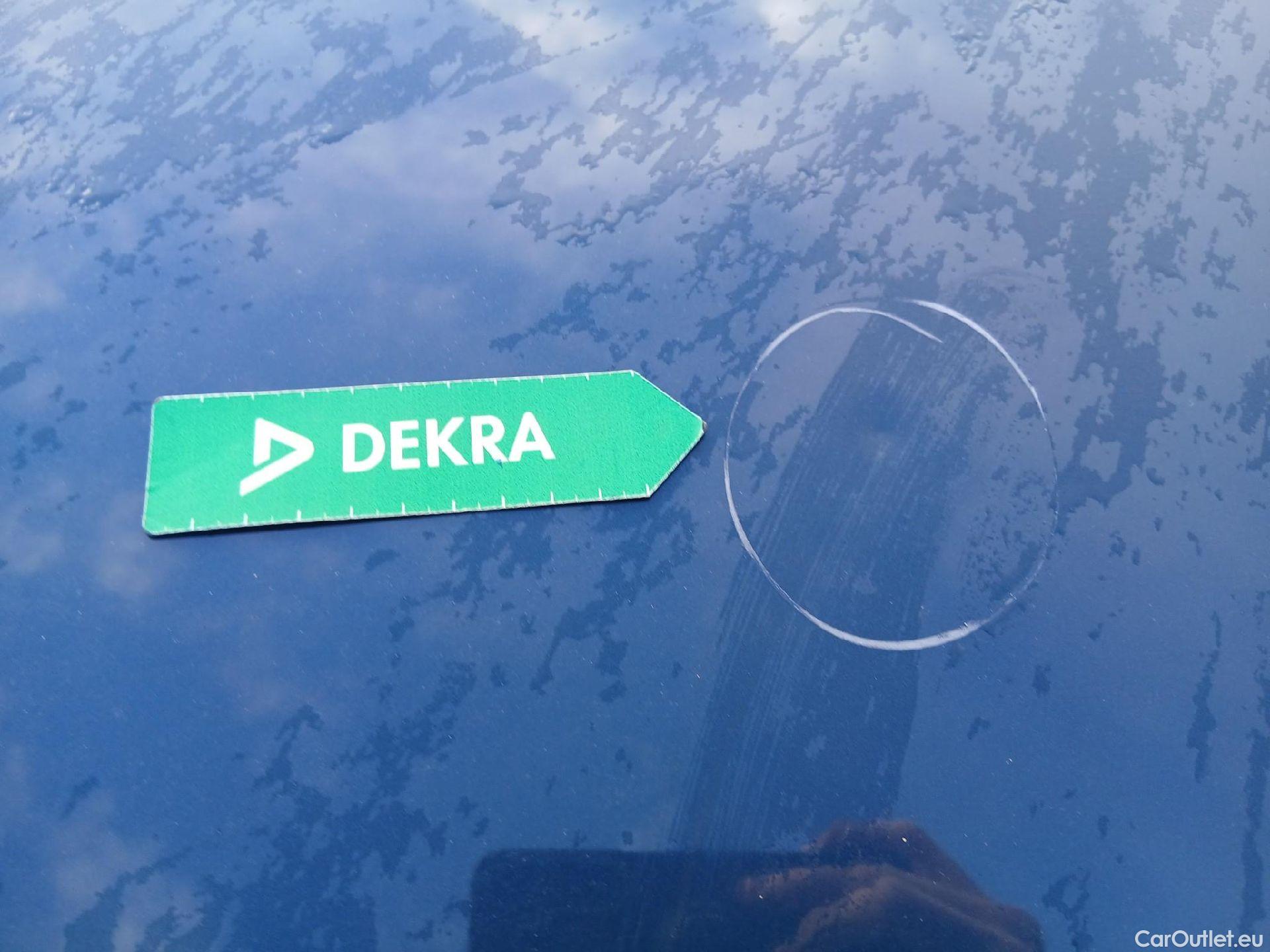  Peugeot  3008 PEUGEOT  / 2020 / 5P / todoterreno 1.5 BlueHDi 96kW (130CV) S&S Allure #9