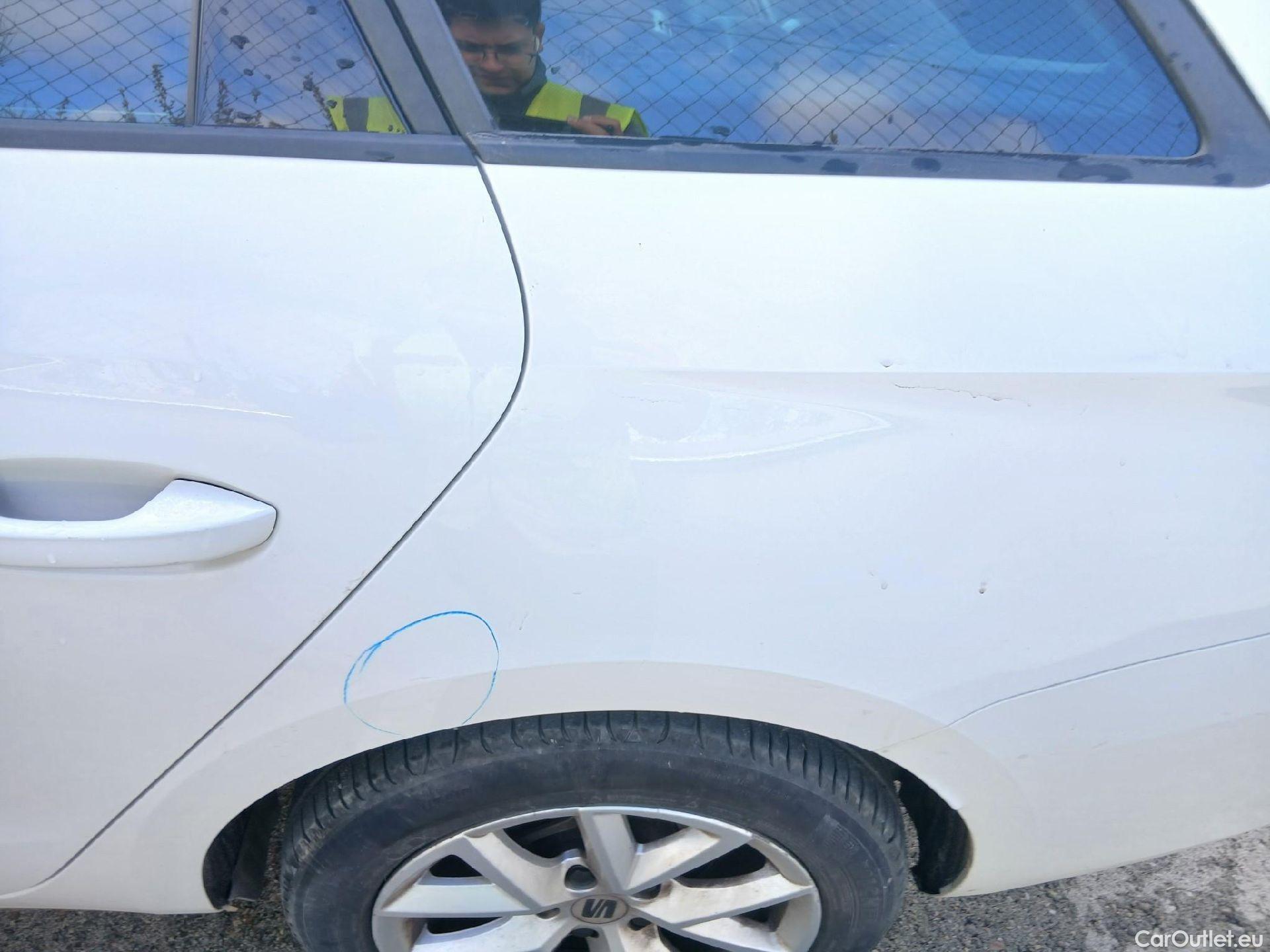  Seat  Leon SEAT Nuevo León / 2020 / 5P / familiar SP 2.0 TDI 85kW Style Go(SP) #51