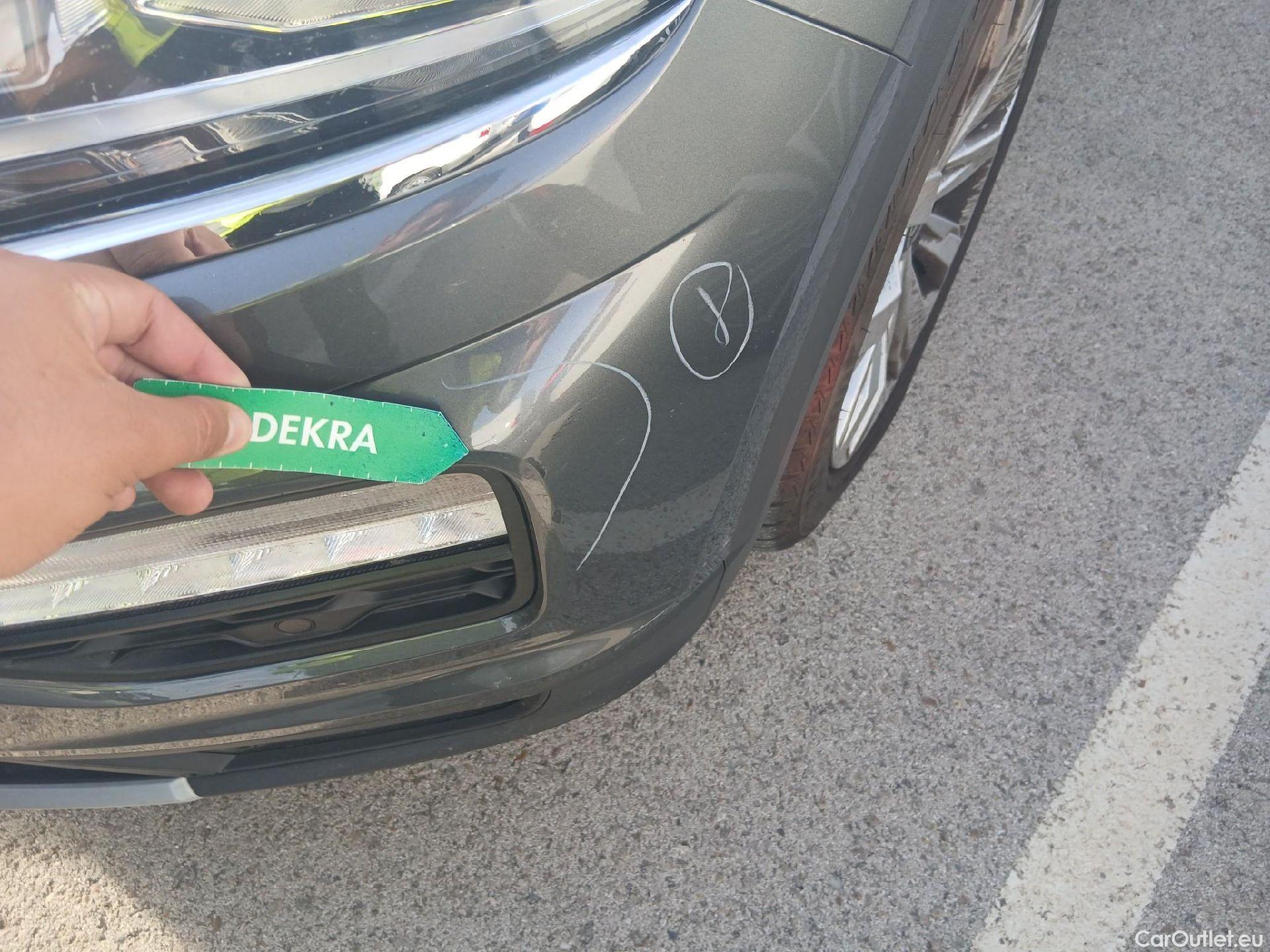  Volkswagen  T-ROC VOLKSWAGEN  / 2017 / 5P / todoterreno Advance 2.0 TDI 110kW (150CV) DSG (AC2) #1