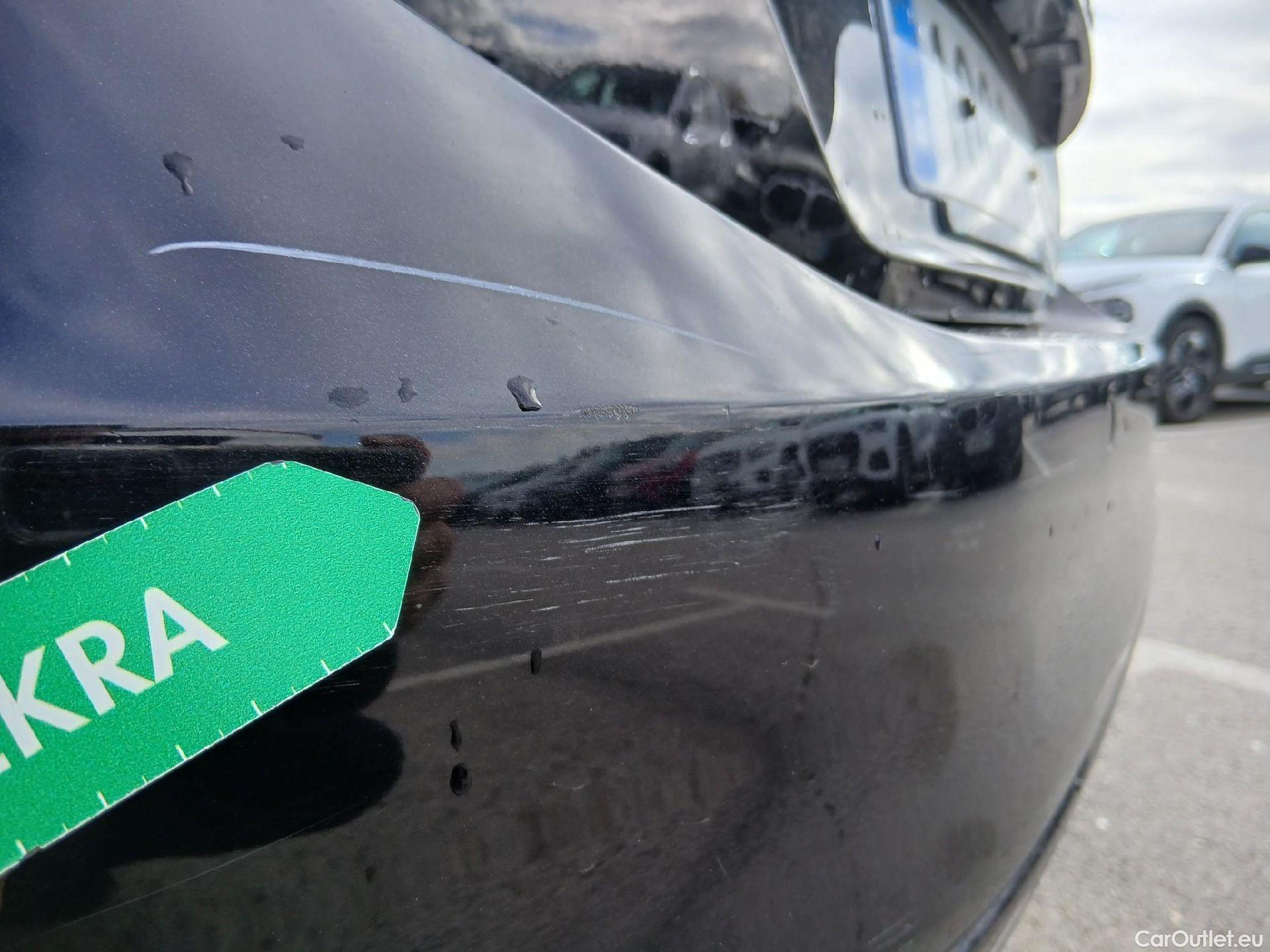  Volkswagen  Passat VOLKSWAGEN  / 2019 / 5P / familiar Variant Executive 2.0 TDI 110kW (150CV) #11