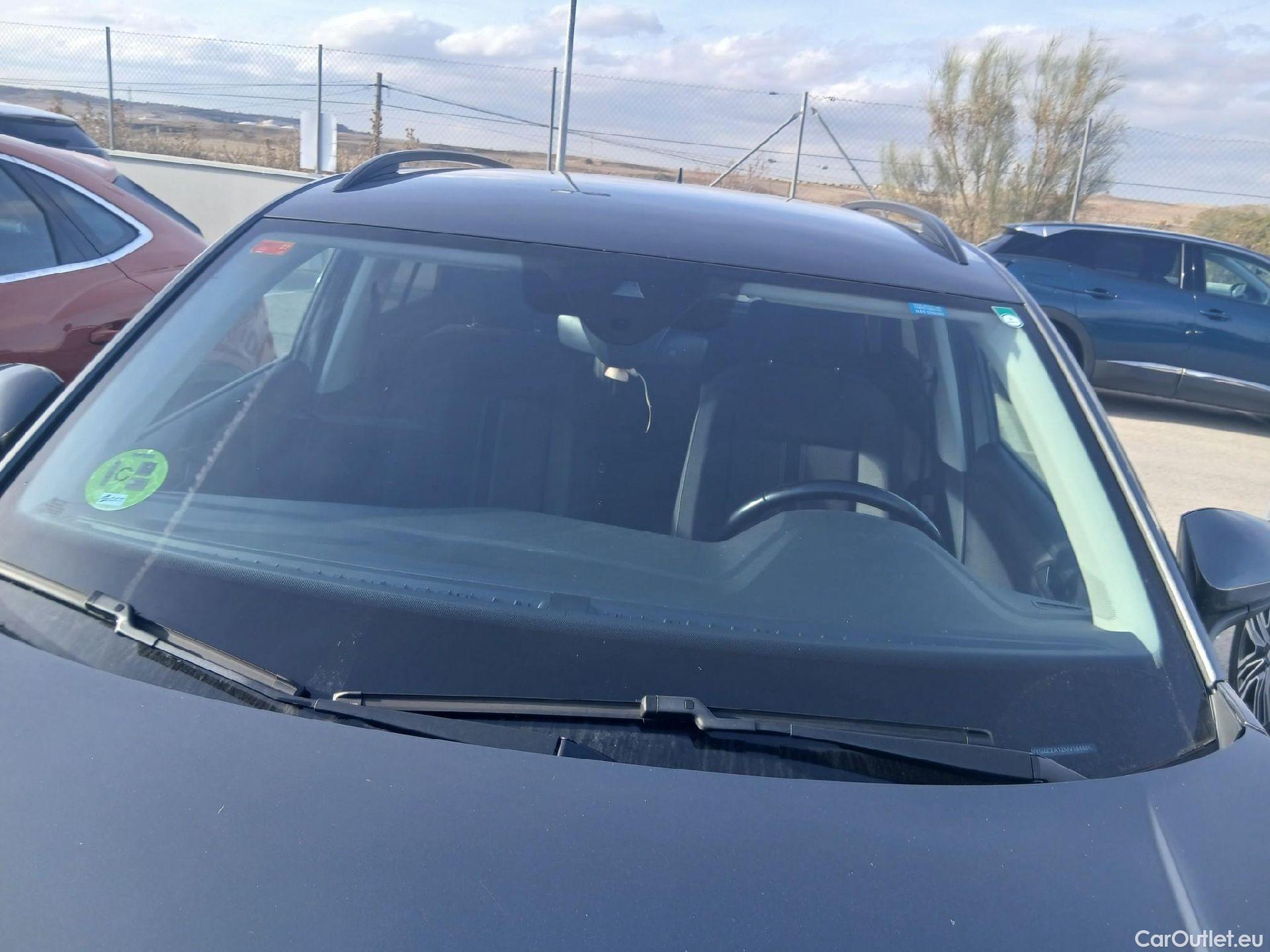  Volkswagen  T-ROC VOLKSWAGEN  / 2017 / 5P / todoterreno Advance 2.0 TDI 110kW (150CV) DSG (AC2) #7