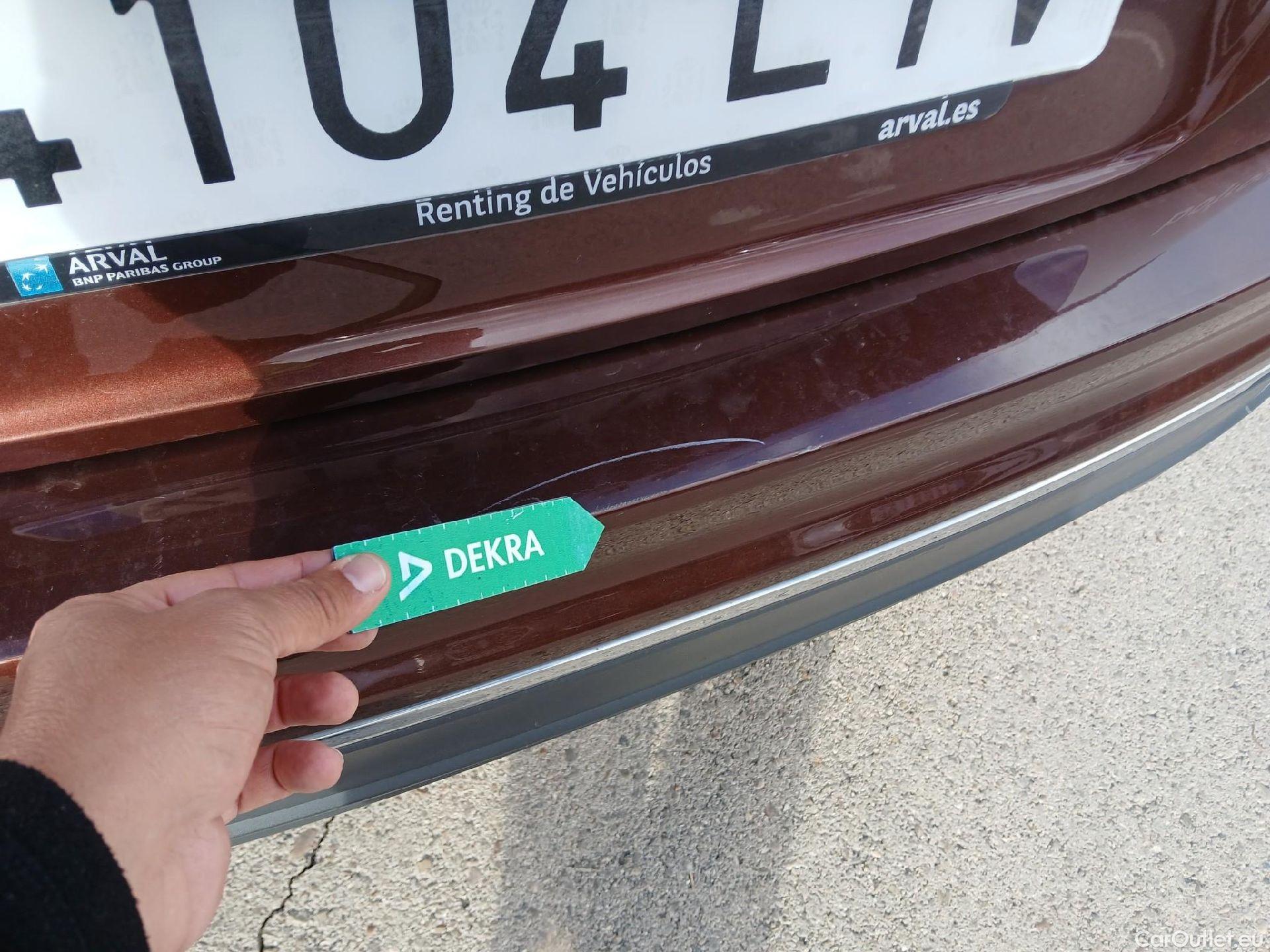  Volkswagen  Tiguan VOLKSWAGEN  / 2020 / 5P / todoterreno Life 2.0 TDI 110kW (150CV) #28