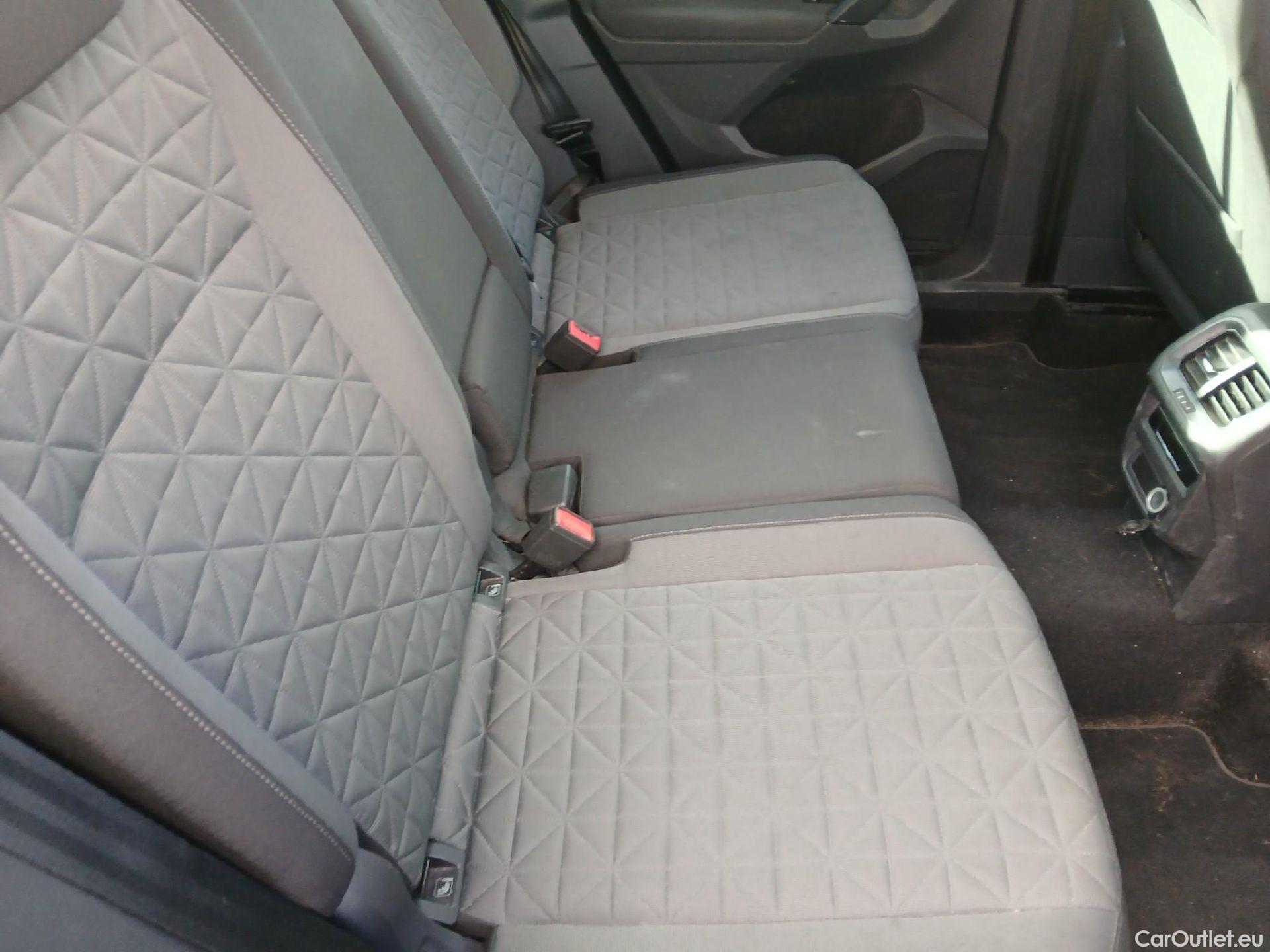  Volkswagen  Tiguan VOLKSWAGEN  / 2020 / 5P / todoterreno Life 2.0 TDI 110kW (150CV) #1