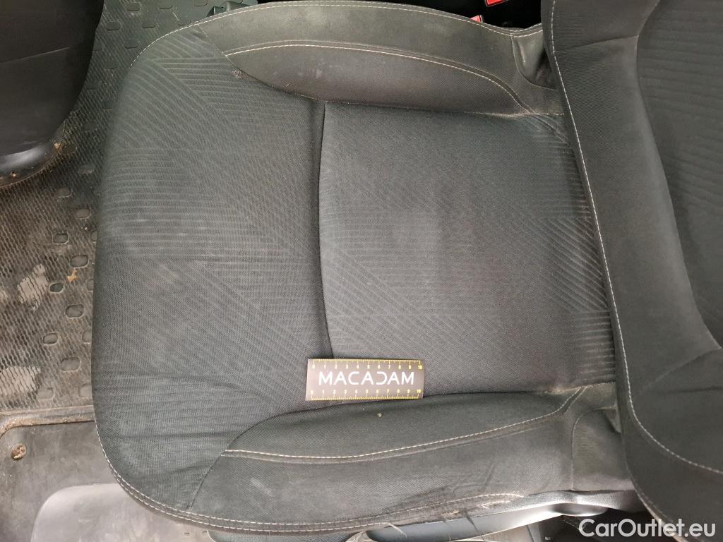  Renault  Trafic RENAULT   2014  4P  Fourgon tole FG GCFL1H1 1000 dCi95 Start E6 #39