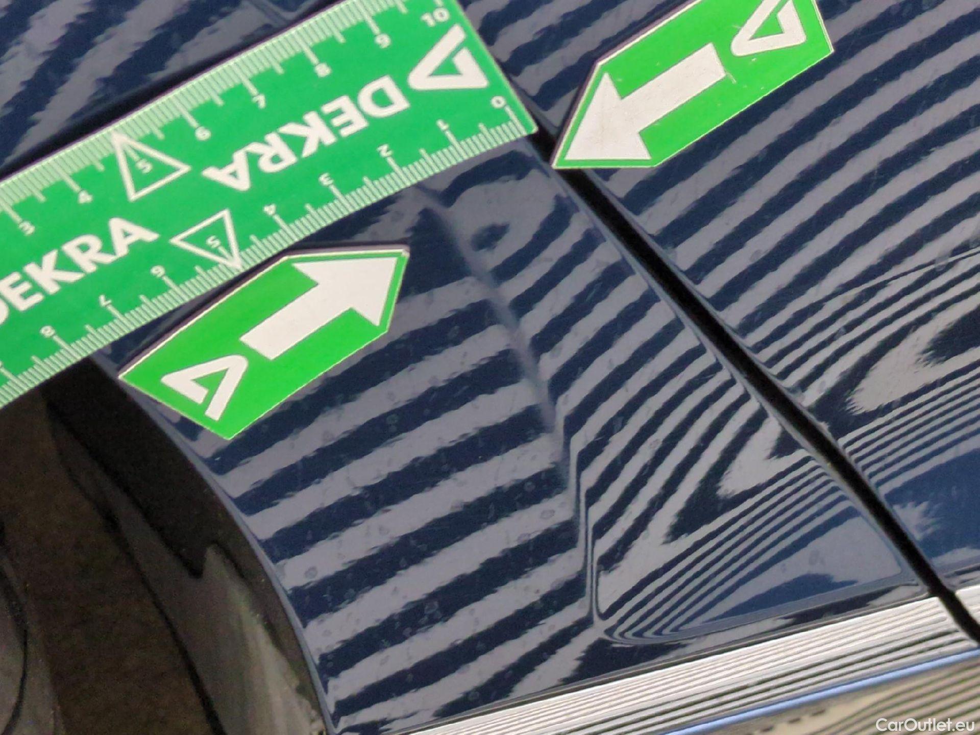  Volkswagen  Passat VOLKSWAGEN  SW / 2019 / 5P / Break 2.0 TDI 150 SCR DSG7 SW LOUNGE #10