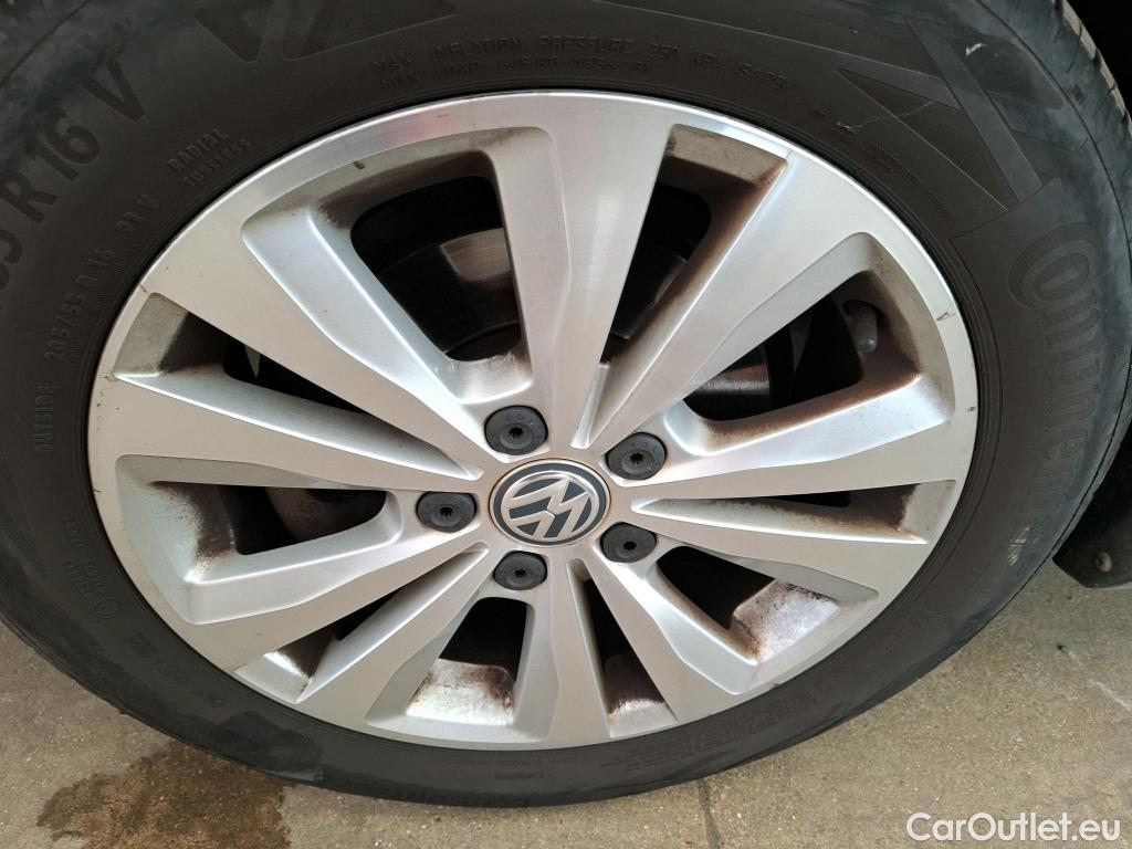  Volkswagen  Golf  Sportsvan VII Comfortline 1.0 TSI 110CV BVM6 E6 #37