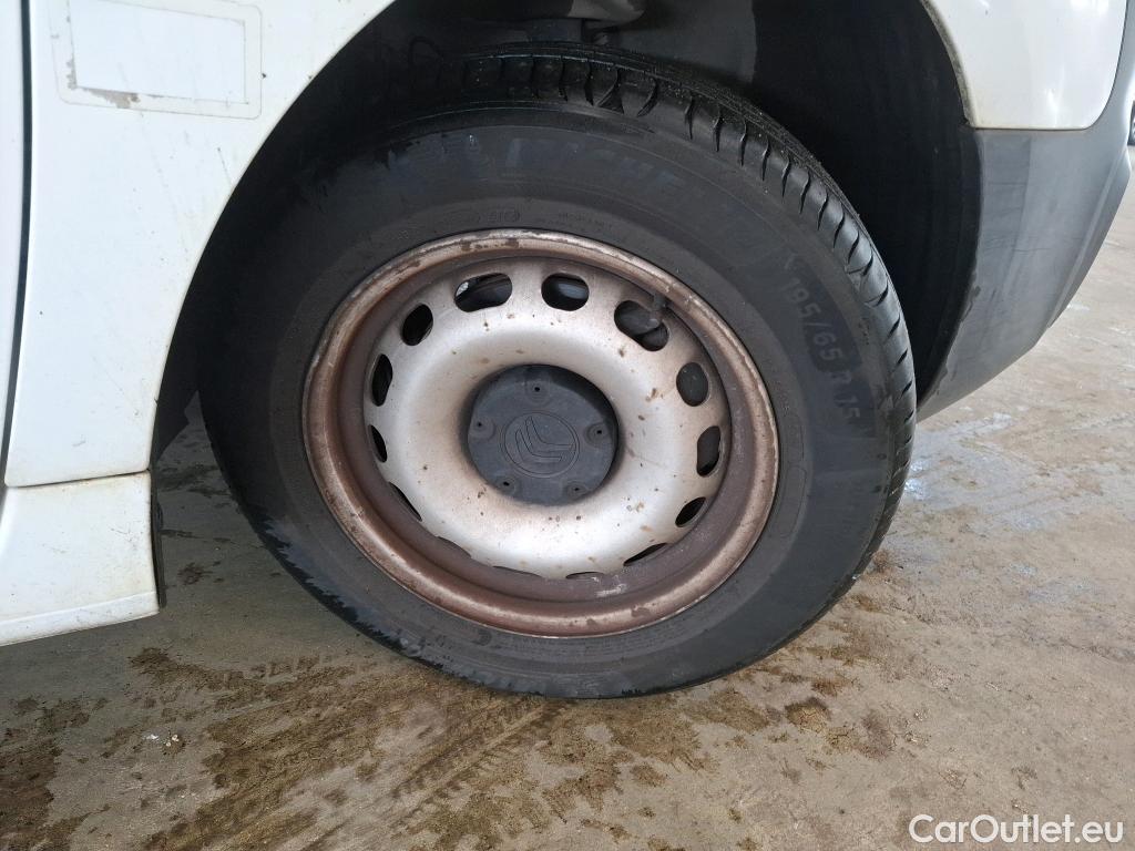  Citroen  Berlingo  Fourgon Confort L1 (Court) 1.6 BlueHDi 100CV BVM5 E6 #16