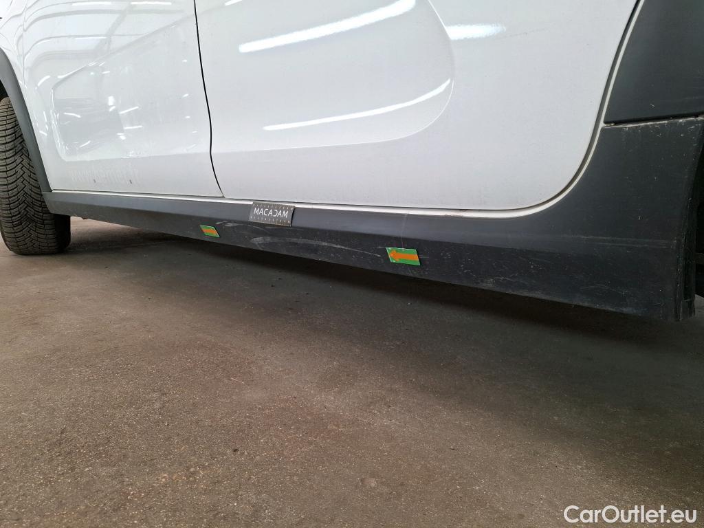  Citroen  C3 CITROEN  Société / 2020 / 5P / Berline PureTech 83 S&S BVM Feel Nav #64