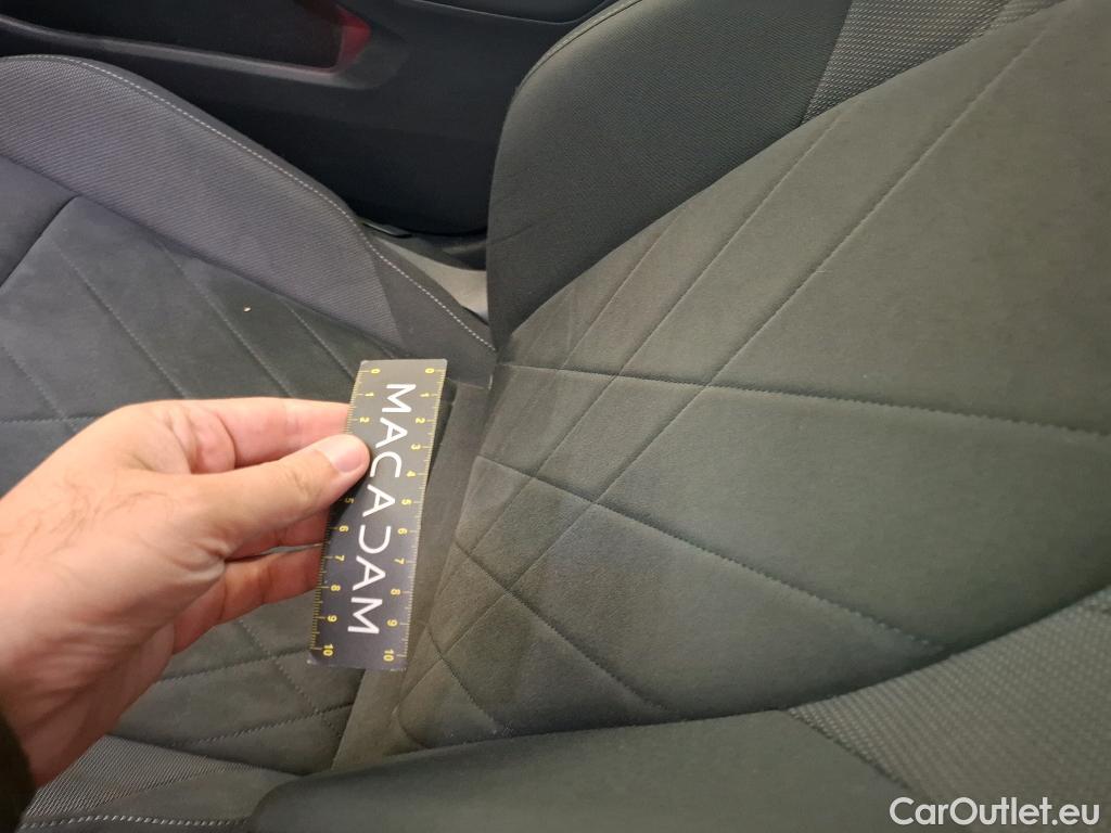  Volkswagen  Golf  VIII Berline Style 1st eHybrid 1.4 205CV BVA6 E6d #15