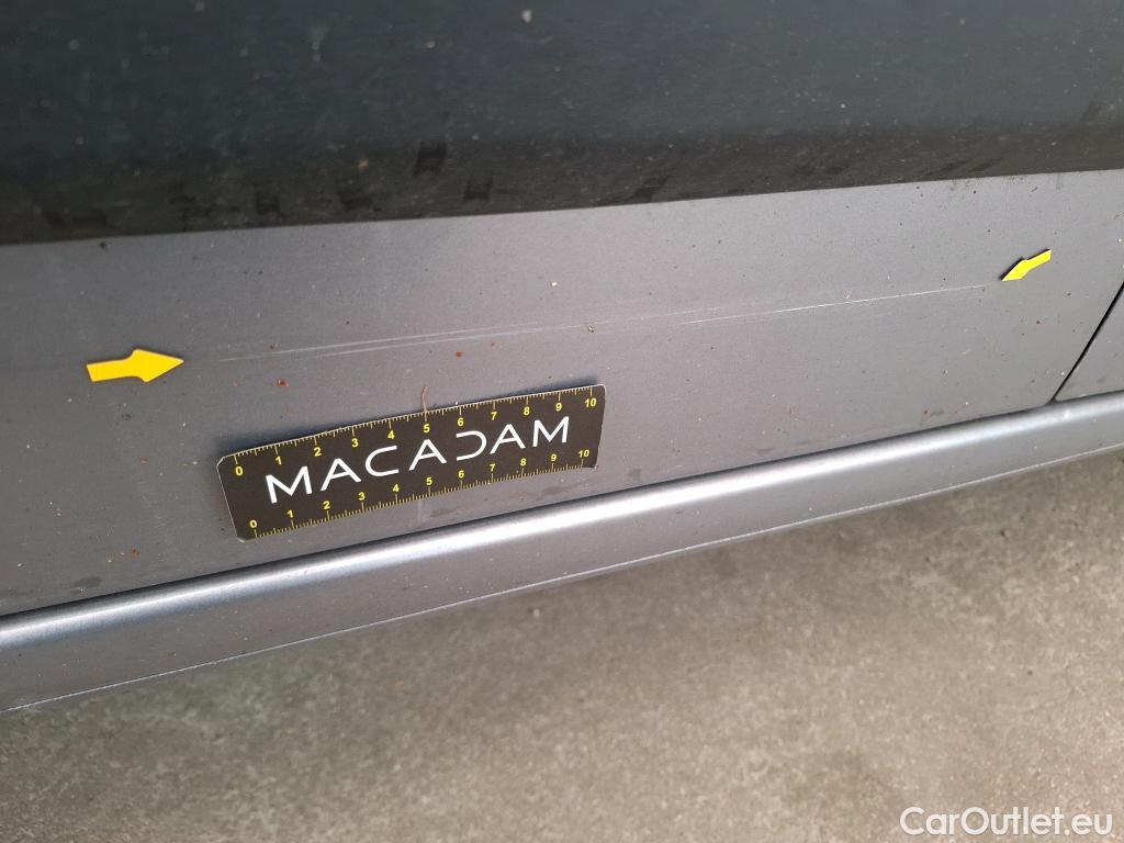  Citroen  Berlingo CITROEN  Van / 2023 / 4P / Fourgonnette M 600kg PureTech 110 S&S BVM6 PK PREM CO #6