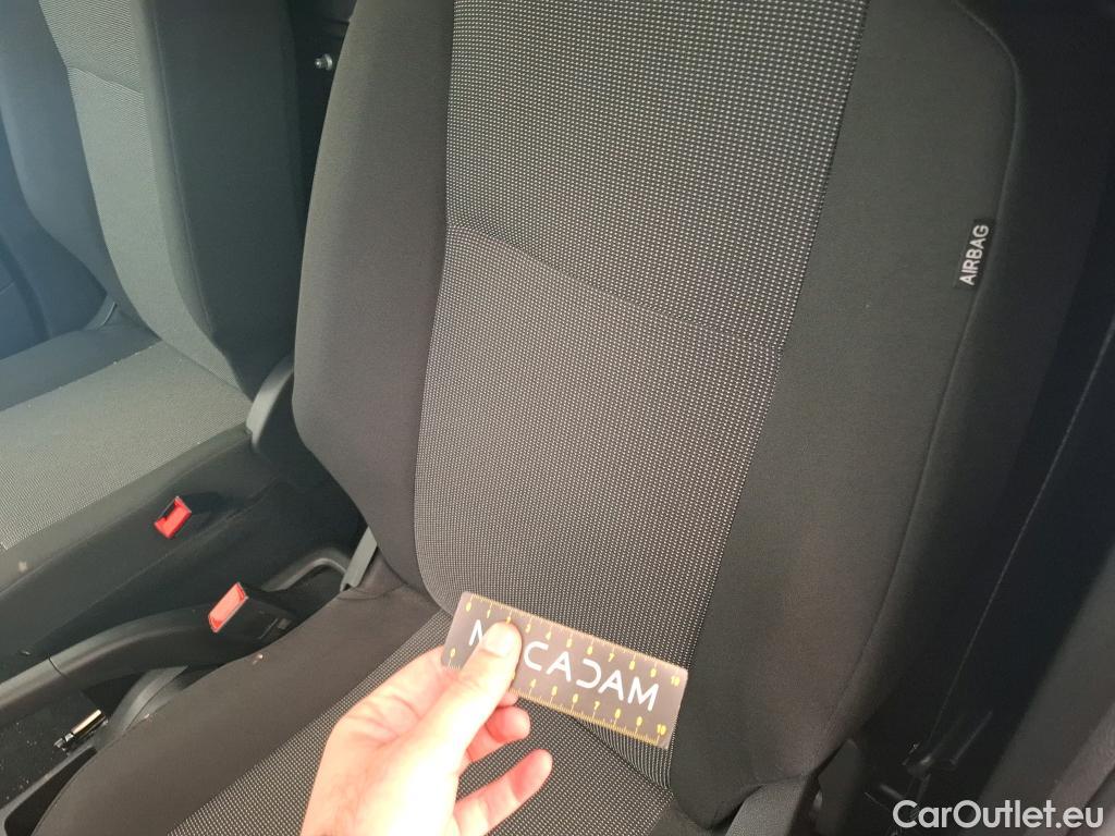  Citroen  Berlingo CITROEN  Van / 2023 / 4P / Fourgonnette M 600kg PureTech 110 S&S BVM6 PK PREM CO #11