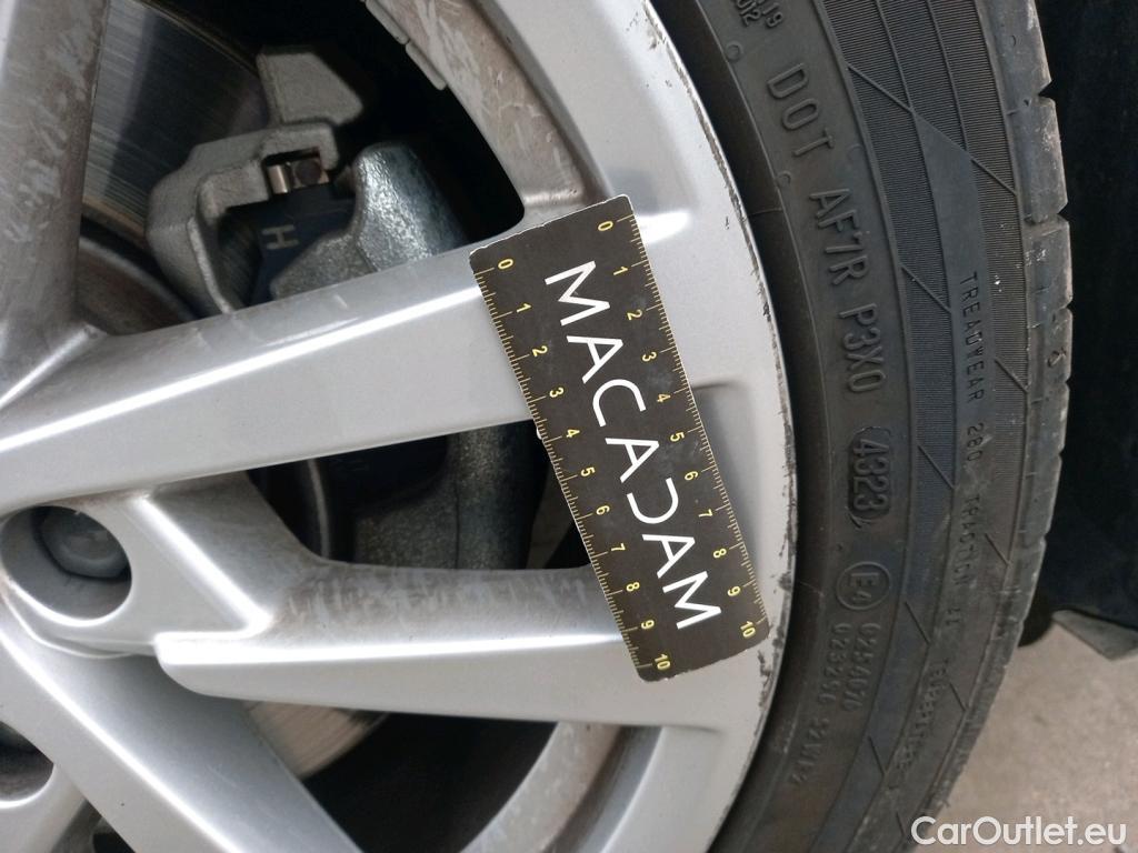  Audi  A3 AUDI  Sportback / 2016 / 5P / Berline 40 TFSI 190 QUAT S TRONIC BUSI L SB #18