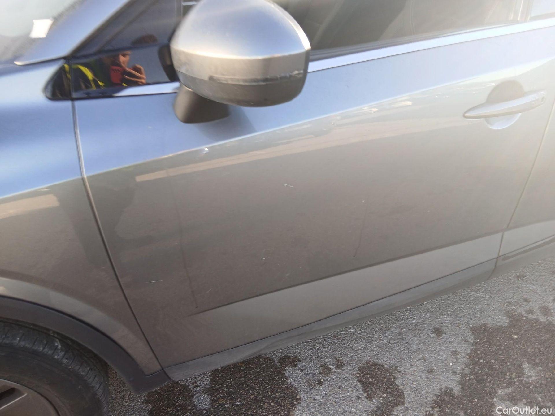  Nissan  Qashqai NISSAN  / 2021 / 5P / todoterreno DIG-T 103kW (140CV) mHEV 4x2 Acenta #3