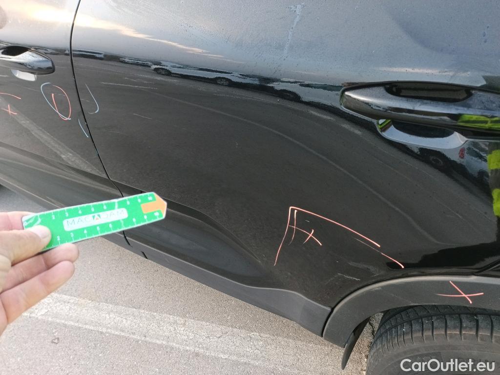  Volvo  XC 40 VOLVO XC40 / 2017 / 5P / todoterreno 2.0 D4 AWD Inscription Auto #9