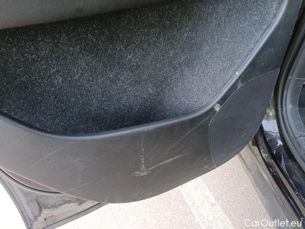  Volvo  XC 40 VOLVO XC40 / 2017 / 5P / todoterreno 2.0 D4 AWD Inscription Auto #19