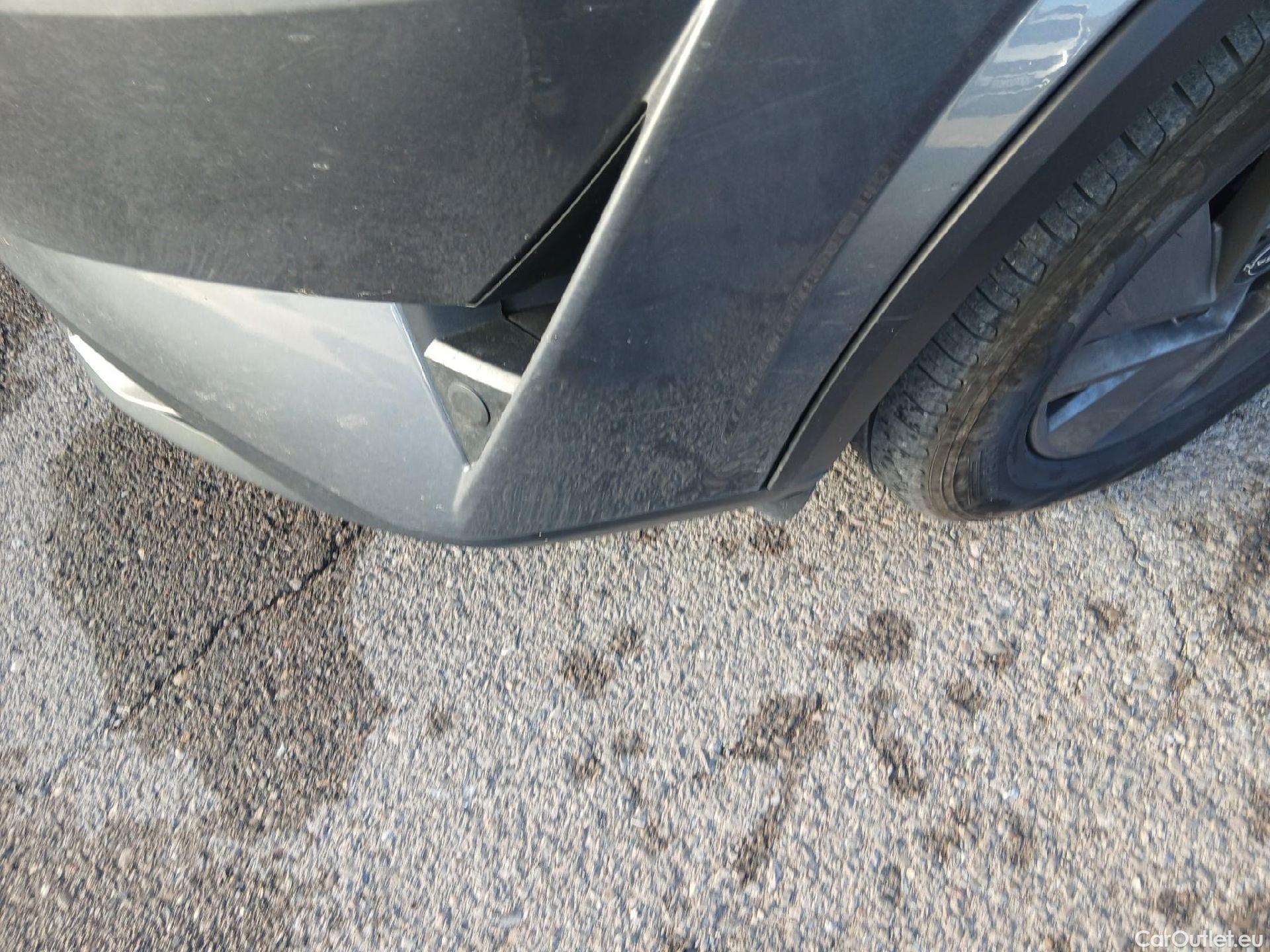  Nissan  Qashqai NISSAN  / 2021 / 5P / todoterreno DIG-T 103kW (140CV) mHEV 4x2 Acenta #1