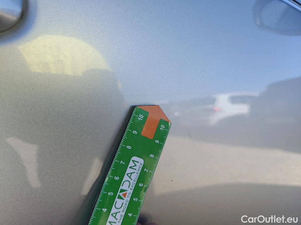  Toyota  C-HR TOYOTA  / 2019 / 5P / todoterreno 1.8 125H Advance #21