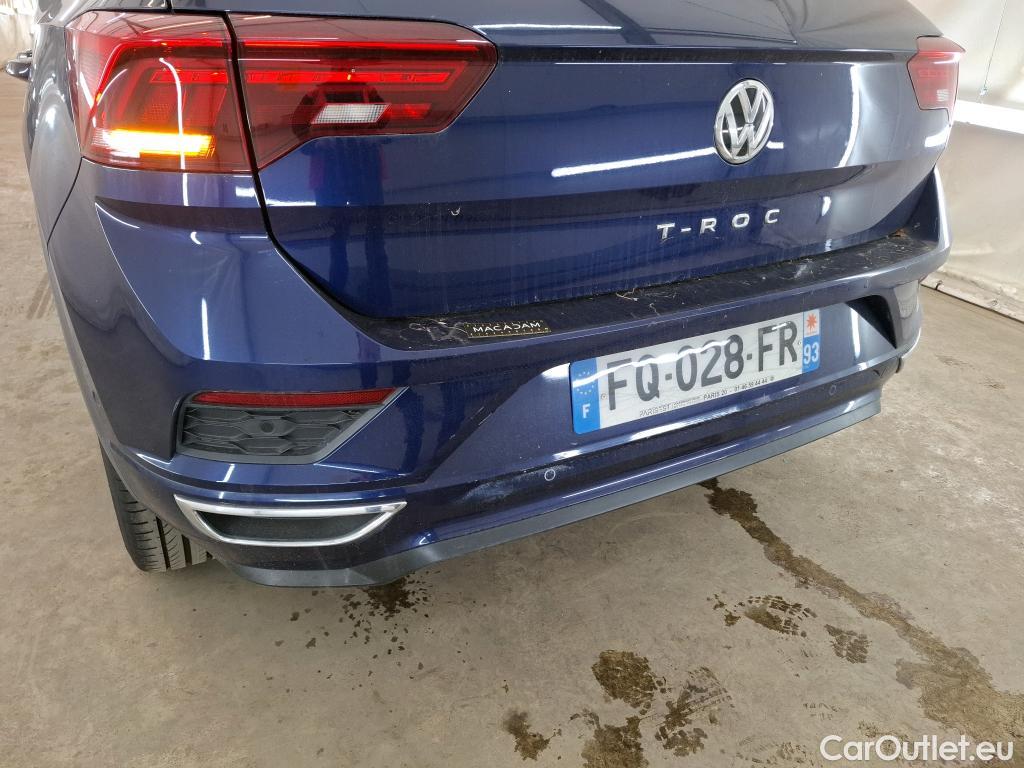 Volkswagen  T-ROC VOLKSWAGEN  / 2017 / 5P / SUV 1.5 TSI 150 EVO R-LINE DSG7 #1