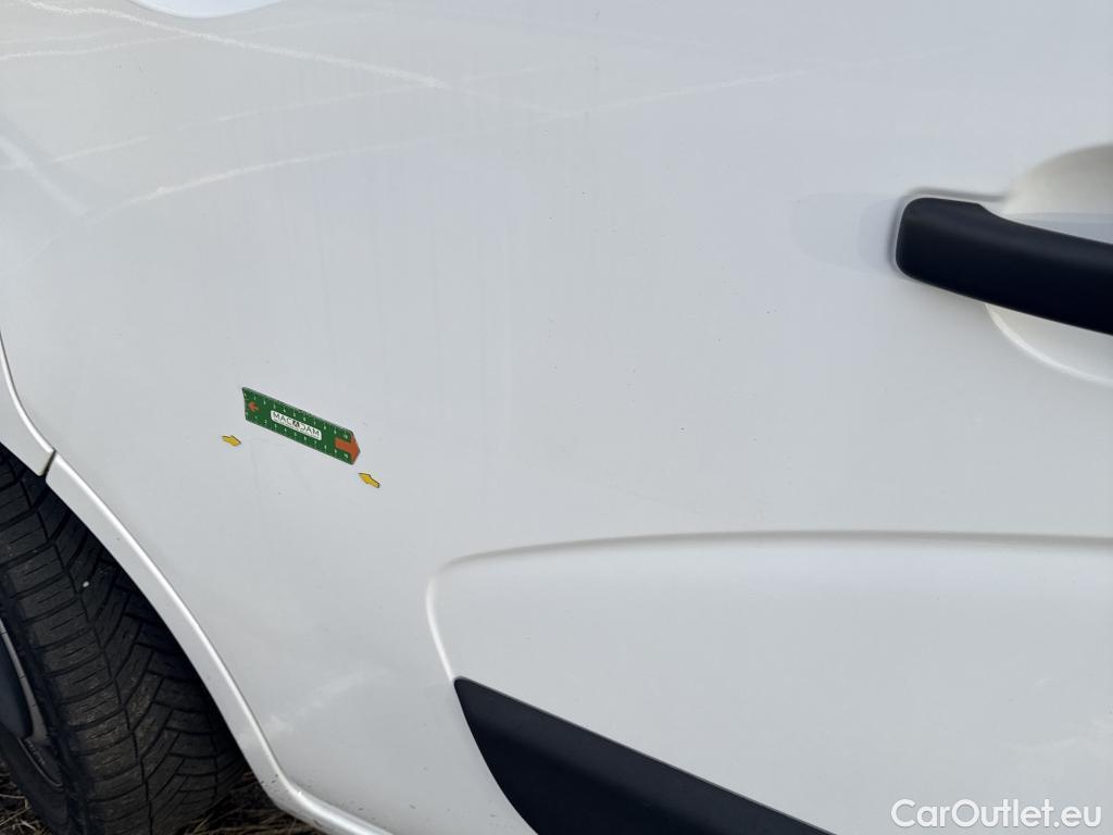  Renault  Master RENAULT  / 2019 / 4P / Fourgon tôlé FG Tr GCF F3500 L2H2 Energy dCi 150 #20