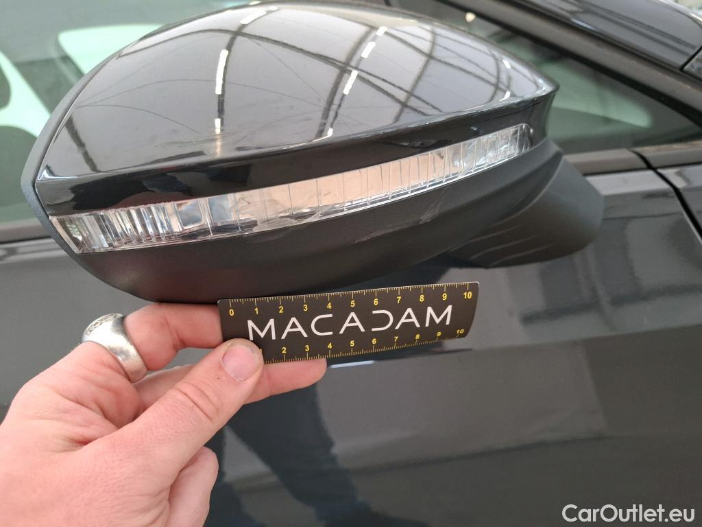  Volkswagen  Golf  VOLKSWAGEN / 2020 / 5P / Berline 1.5 eTSI OPF 150 DSG7 Life Busi #45