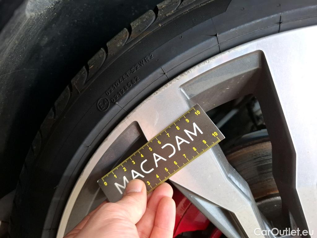  Volkswagen  T-ROC VOLKSWAGEN  / 2017 / 5P / SUV 1.5 TSI 150 EVO R-LINE DSG7 #8