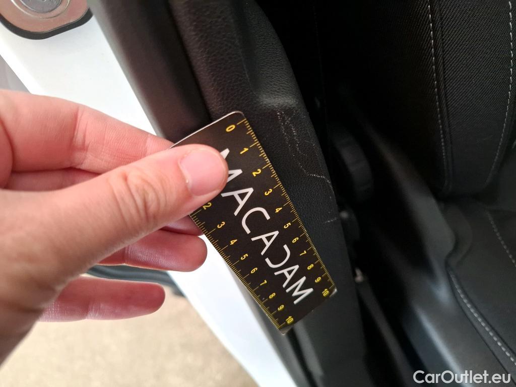  Opel   Grandland X OPEL / 2017 / 5P / SUV 1.5 DIESEL 130 EDITION BUSINESS #12