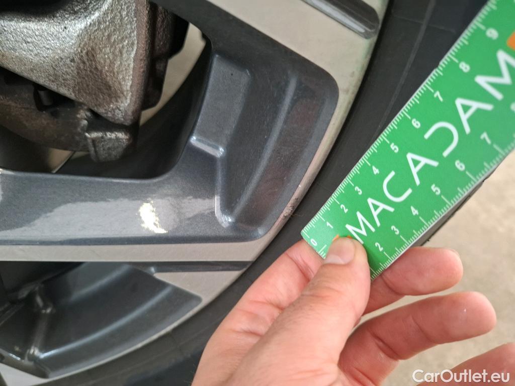  Bmw  X1 BMW  / 2019 / 5P / SUV xDrive25e Business Design BVA6 #19