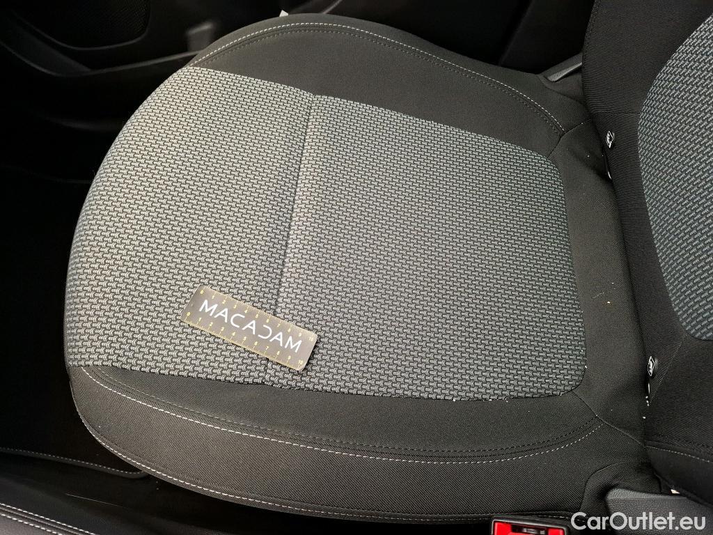  Opel   Grandland X OPEL / 2017 / 5P / SUV 1.5 DIESEL 130 EDITION BUSINESS #18