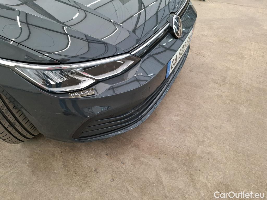  Volkswagen  Golf  VOLKSWAGEN / 2020 / 5P / Berline 1.5 eTSI OPF 150 DSG7 Life Busi #1